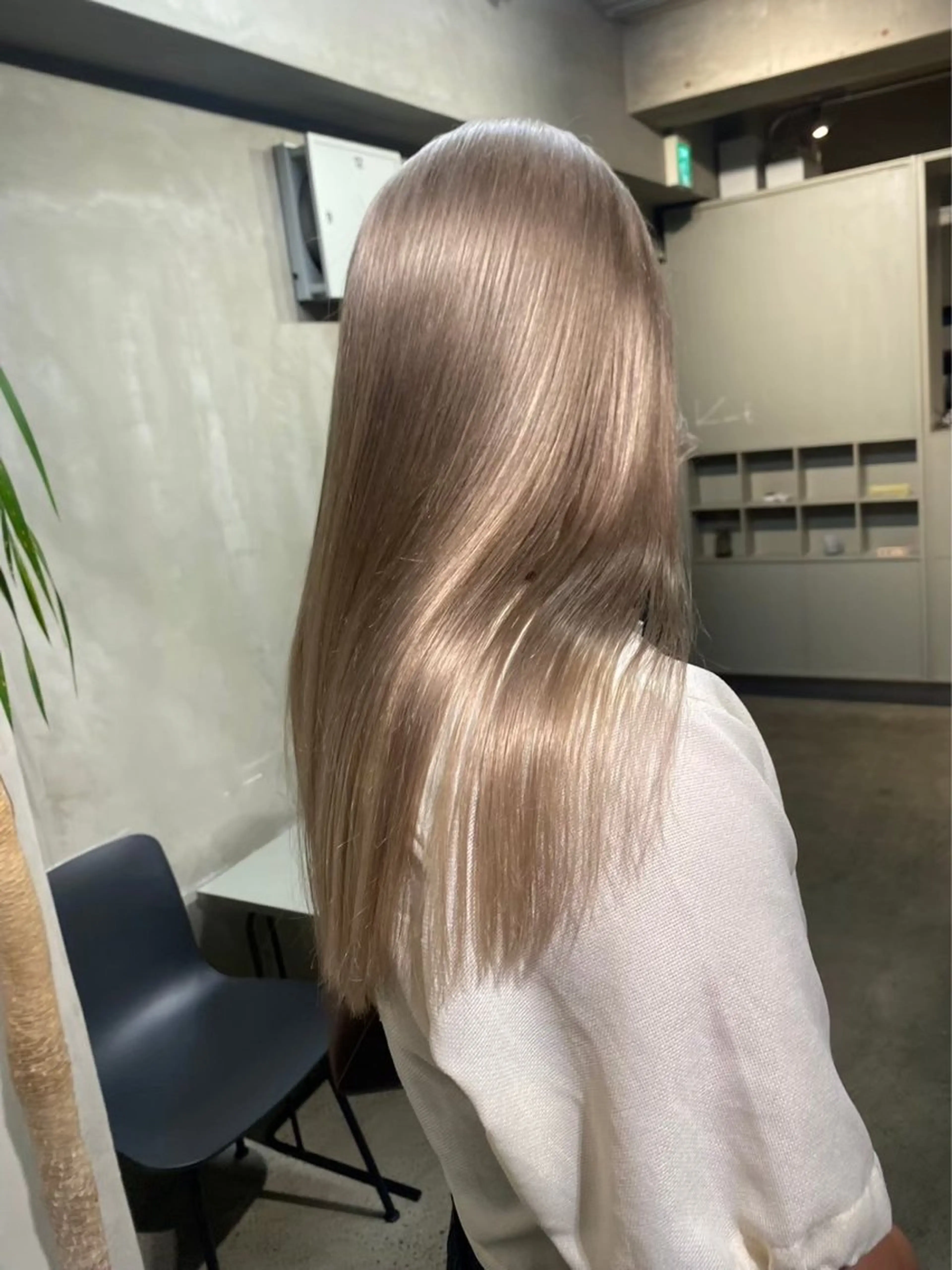 セミロング パーマ 竹之内竜矢のヘアスタイル