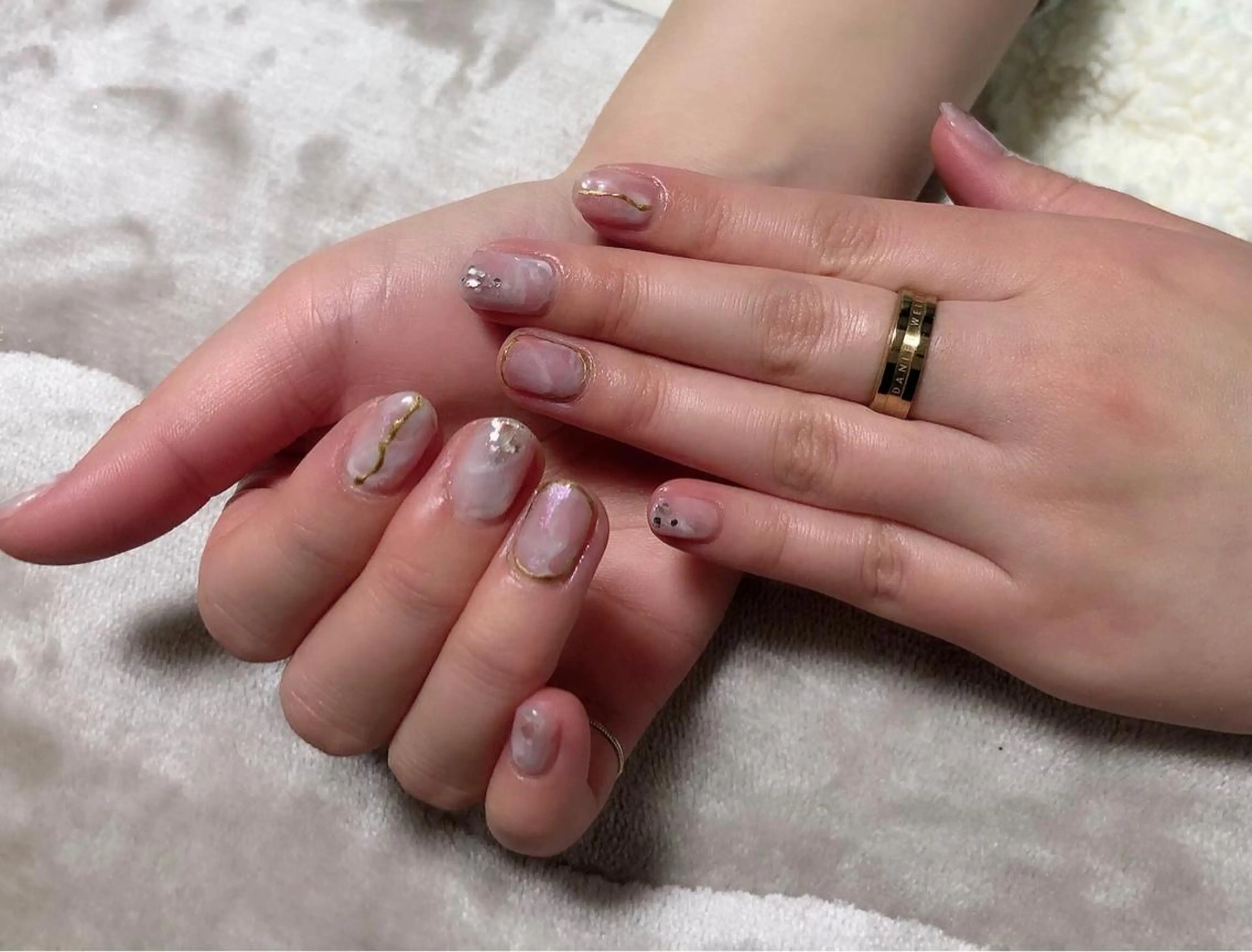 ネイル ハンドネイル t. yoshizawaのネイルデザイン