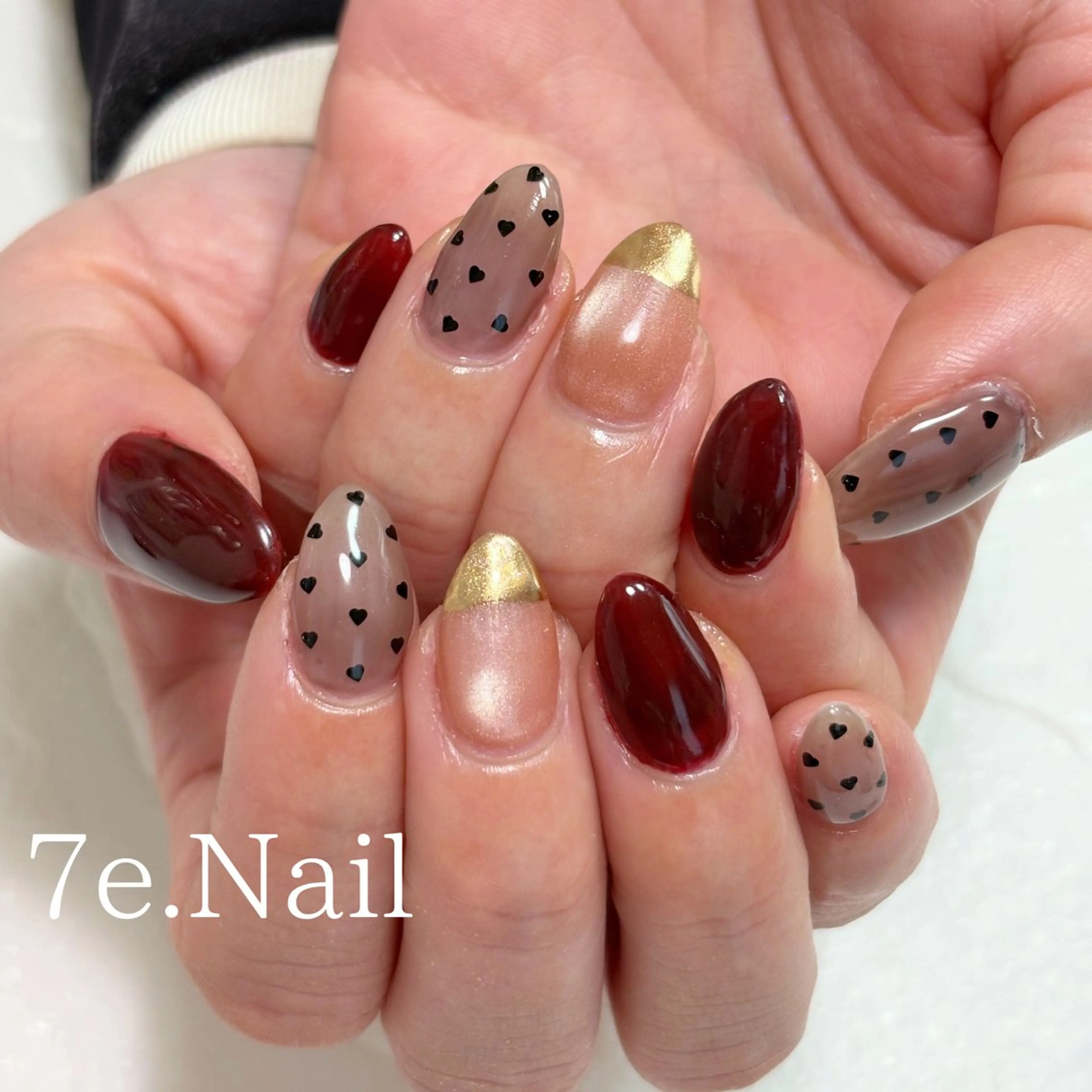 ネイル 7e. Nailのネイルデザイン