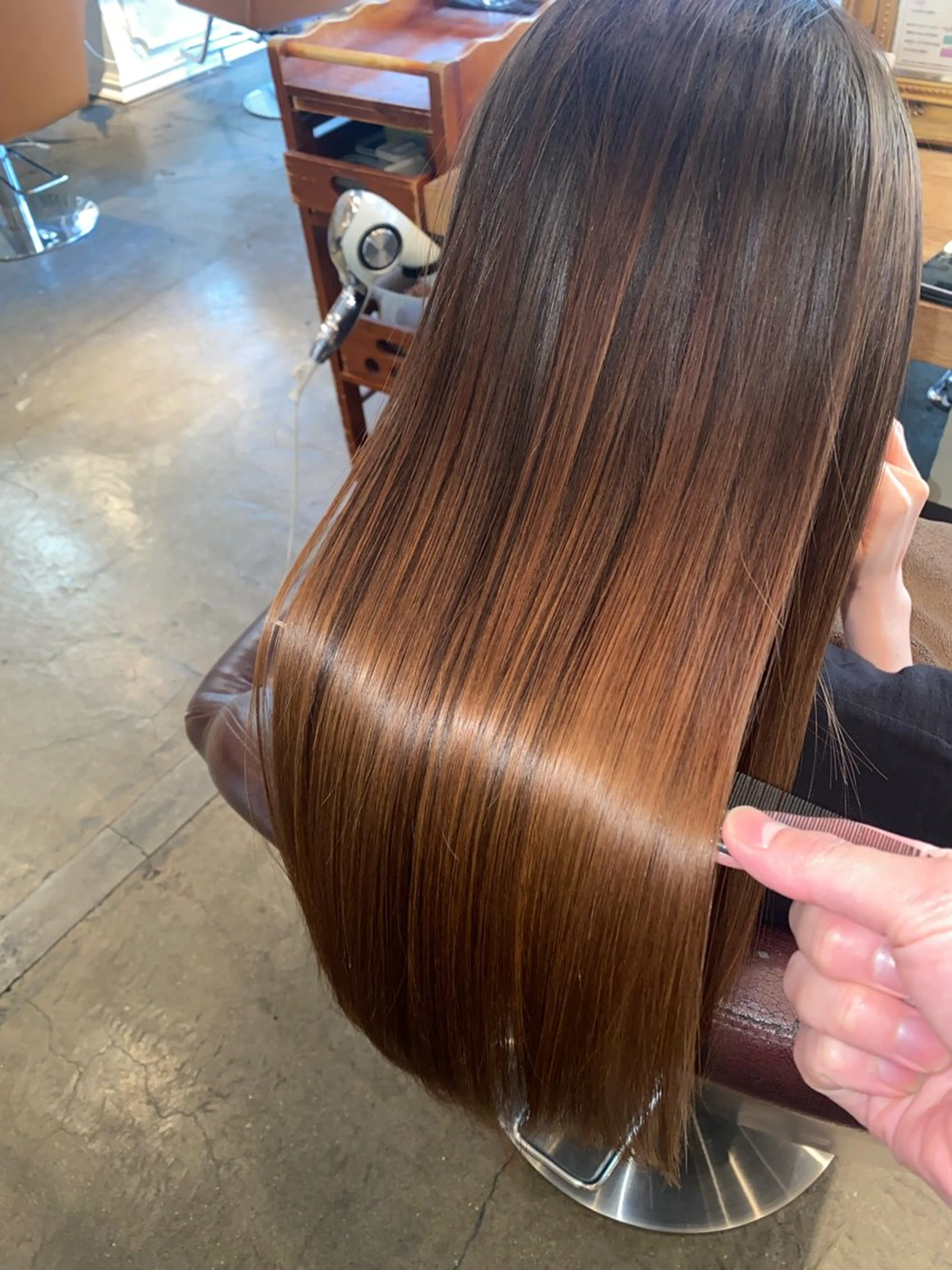 ロング カット 縮毛矯正 トリートメント 髪質改善／美髪矯正 林田和真のヘアスタイル