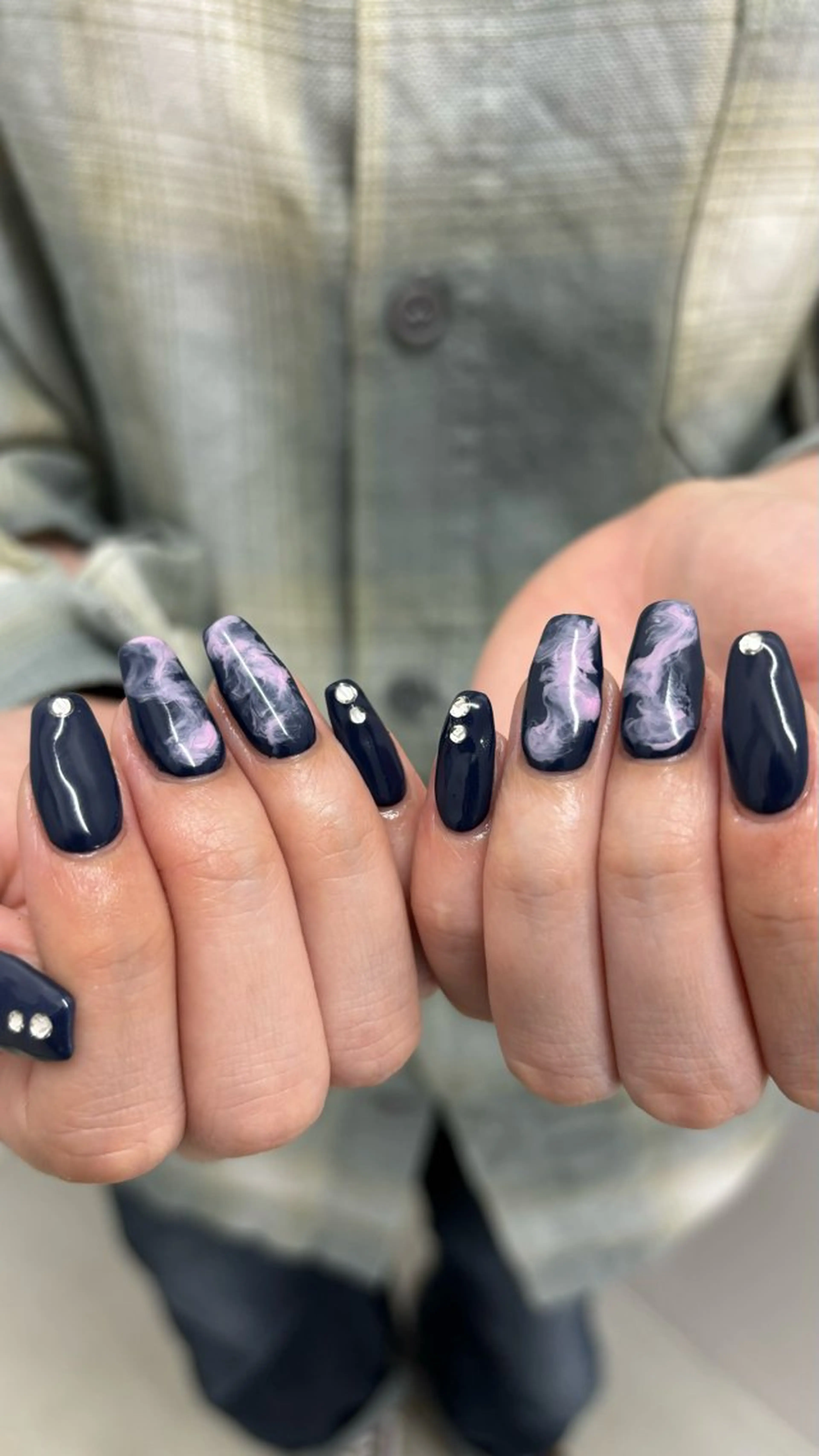 ネイル ハンドネイル Queen所属・伊藤 梨恋のネイルデザイン