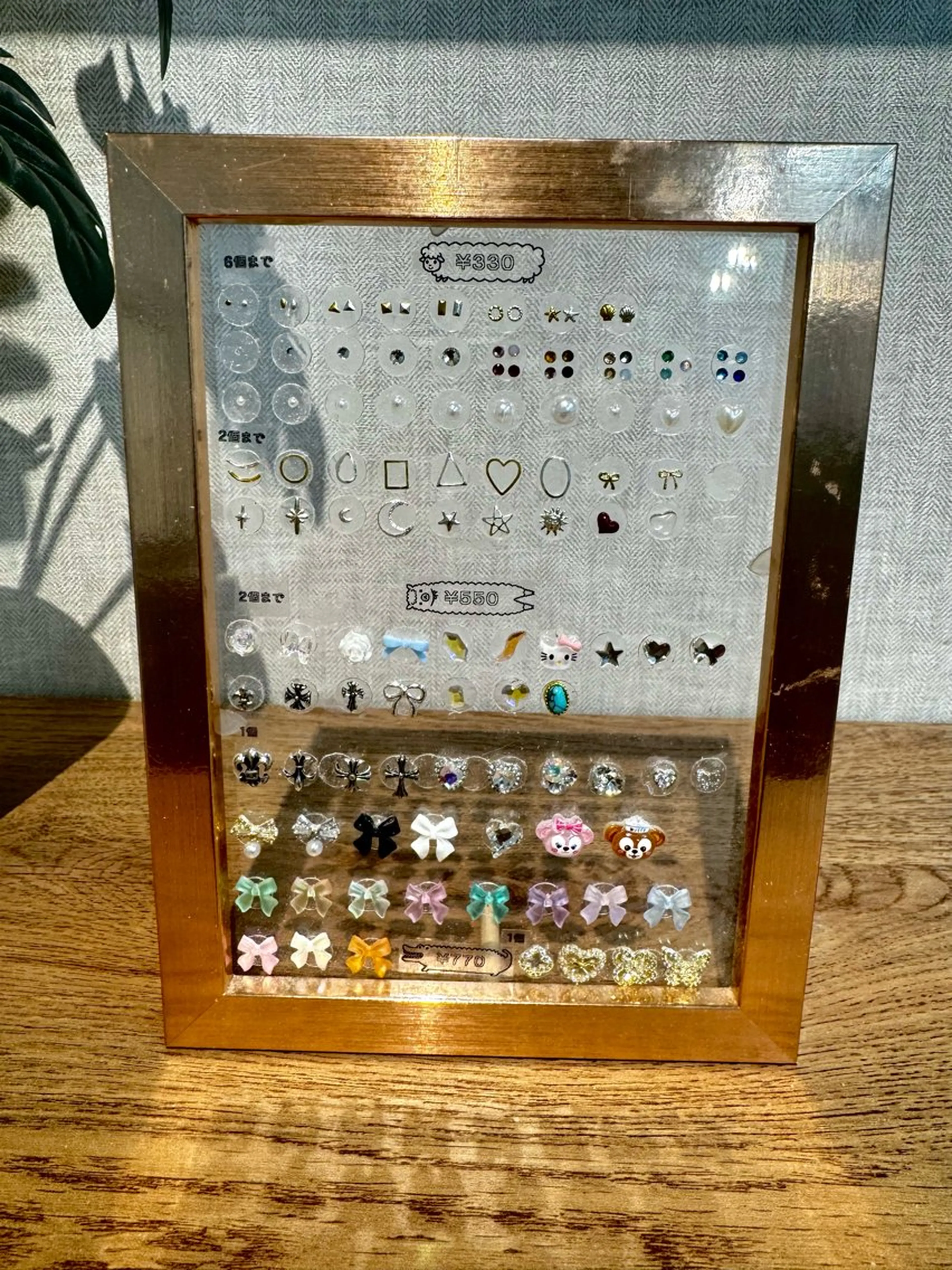 ネイル BOTANAIL 本厚木店　EMAのネイルデザイン