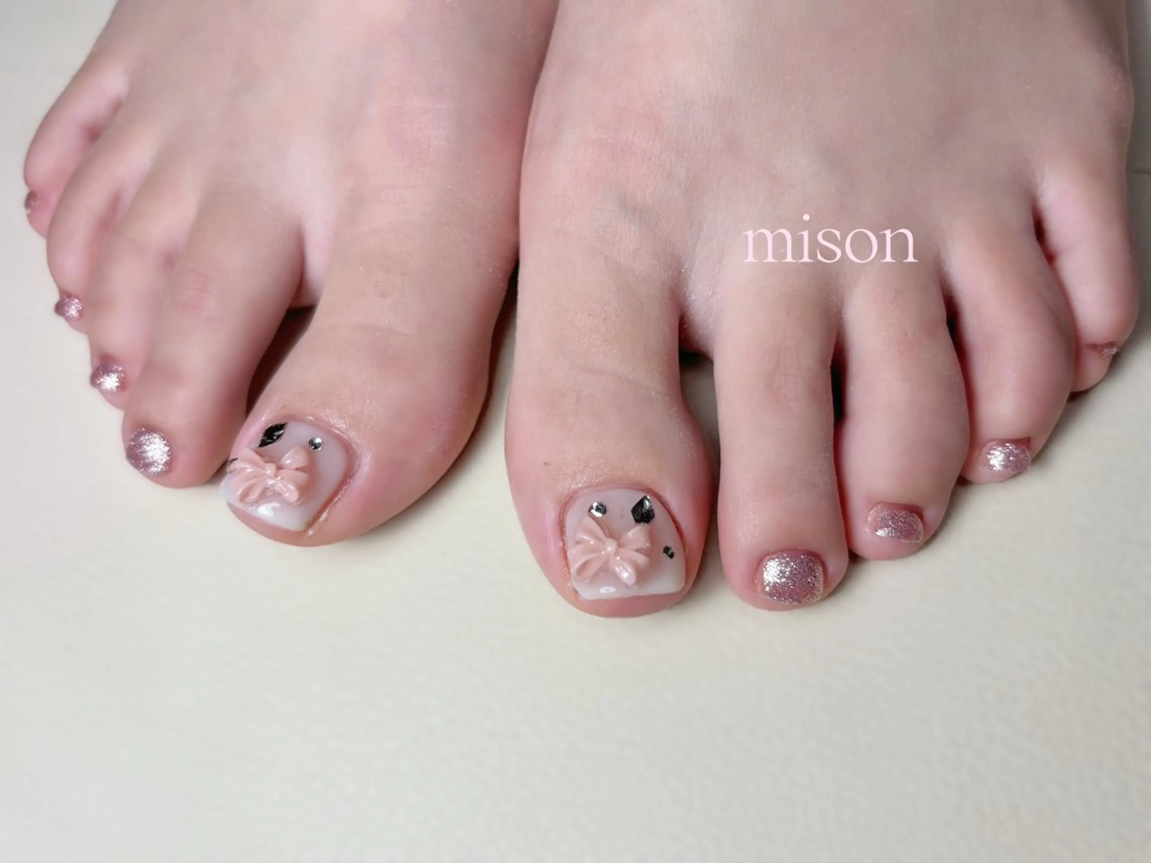 ネイル mison所属・mison 安形友花のネイルデザイン