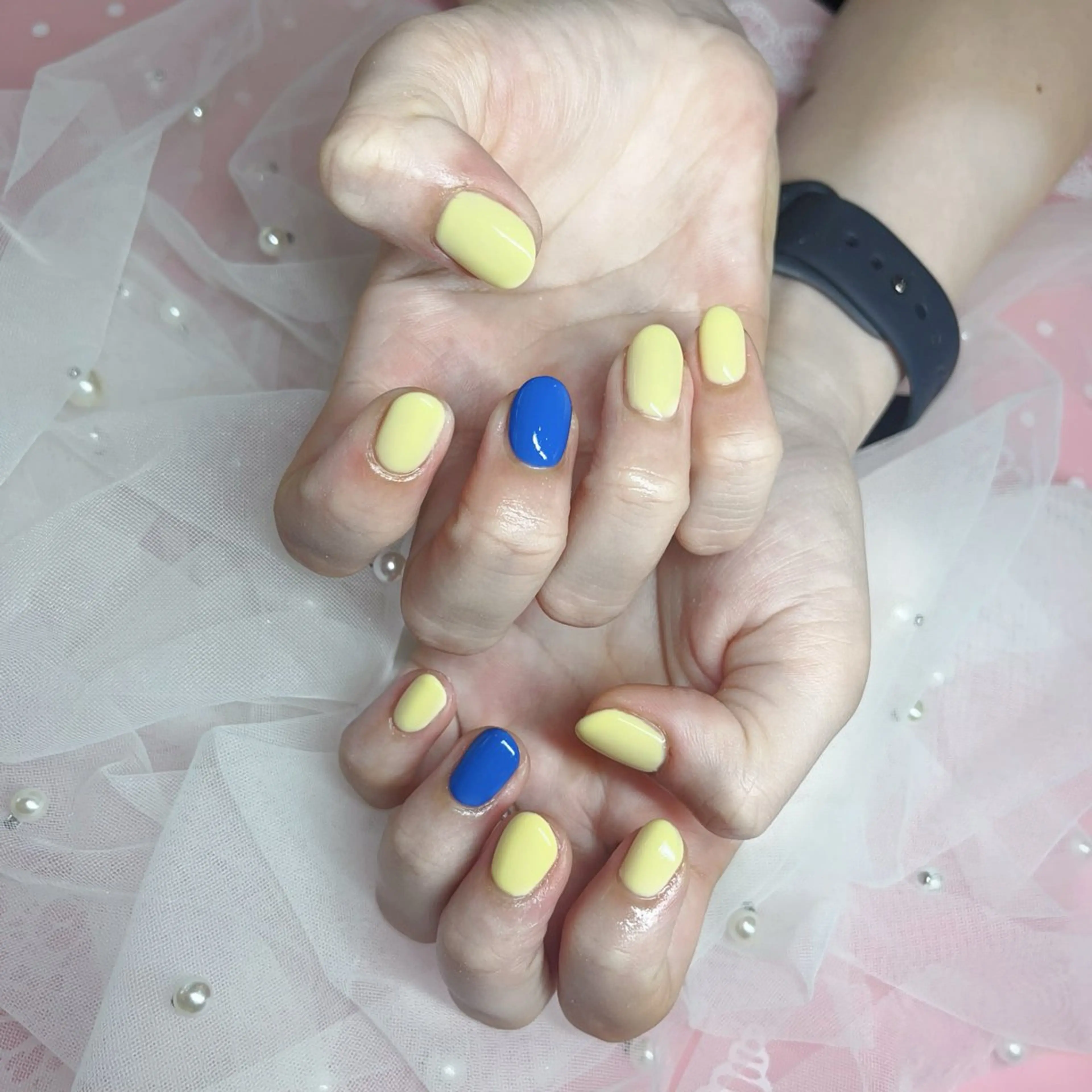 ネイル Fairyフェアリーネイルサロン所属・Nail Hibi サロンのネイルデザイン