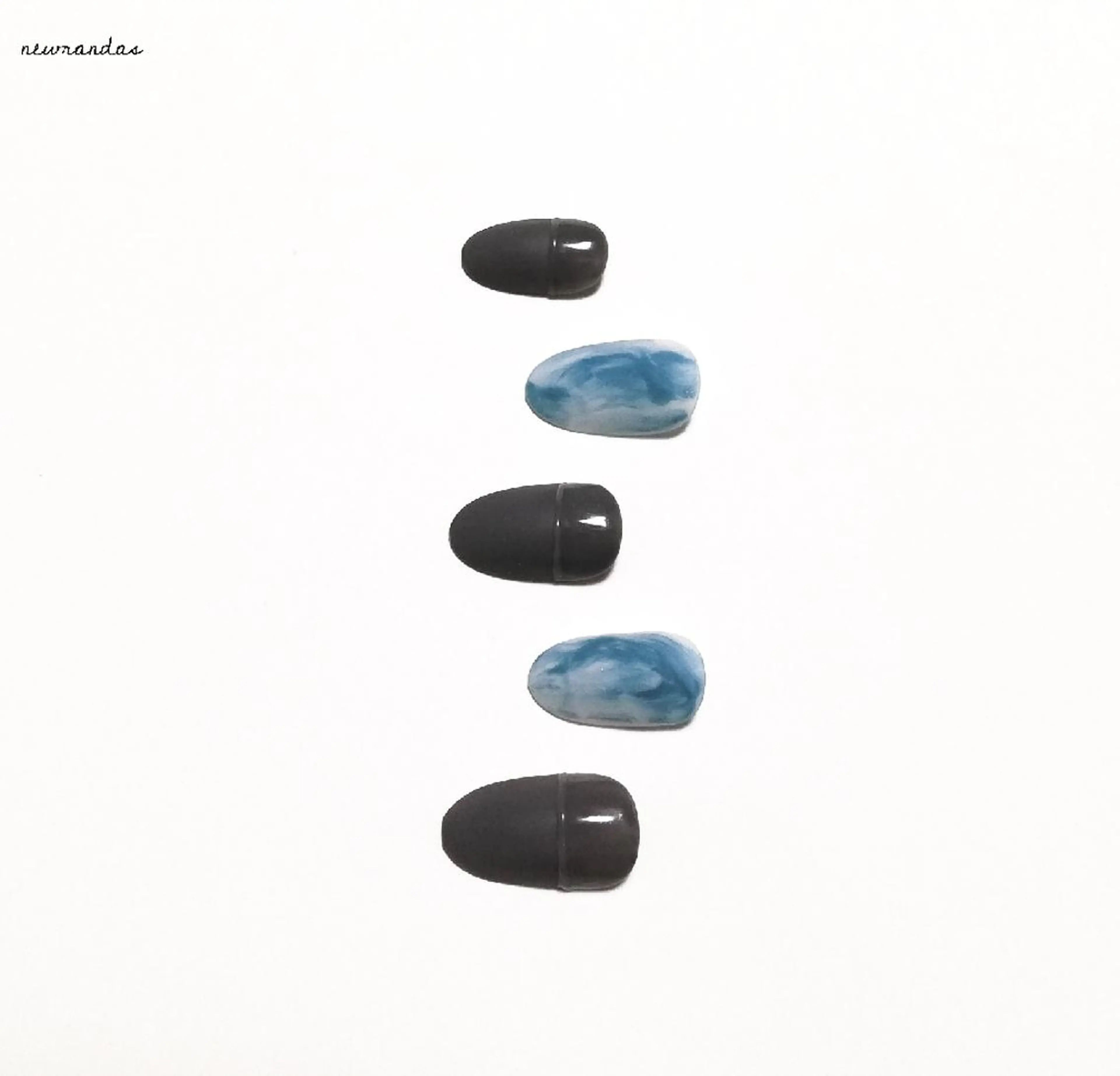 ネイル ハンドネイル newrandas hitomiのネイルデザイン