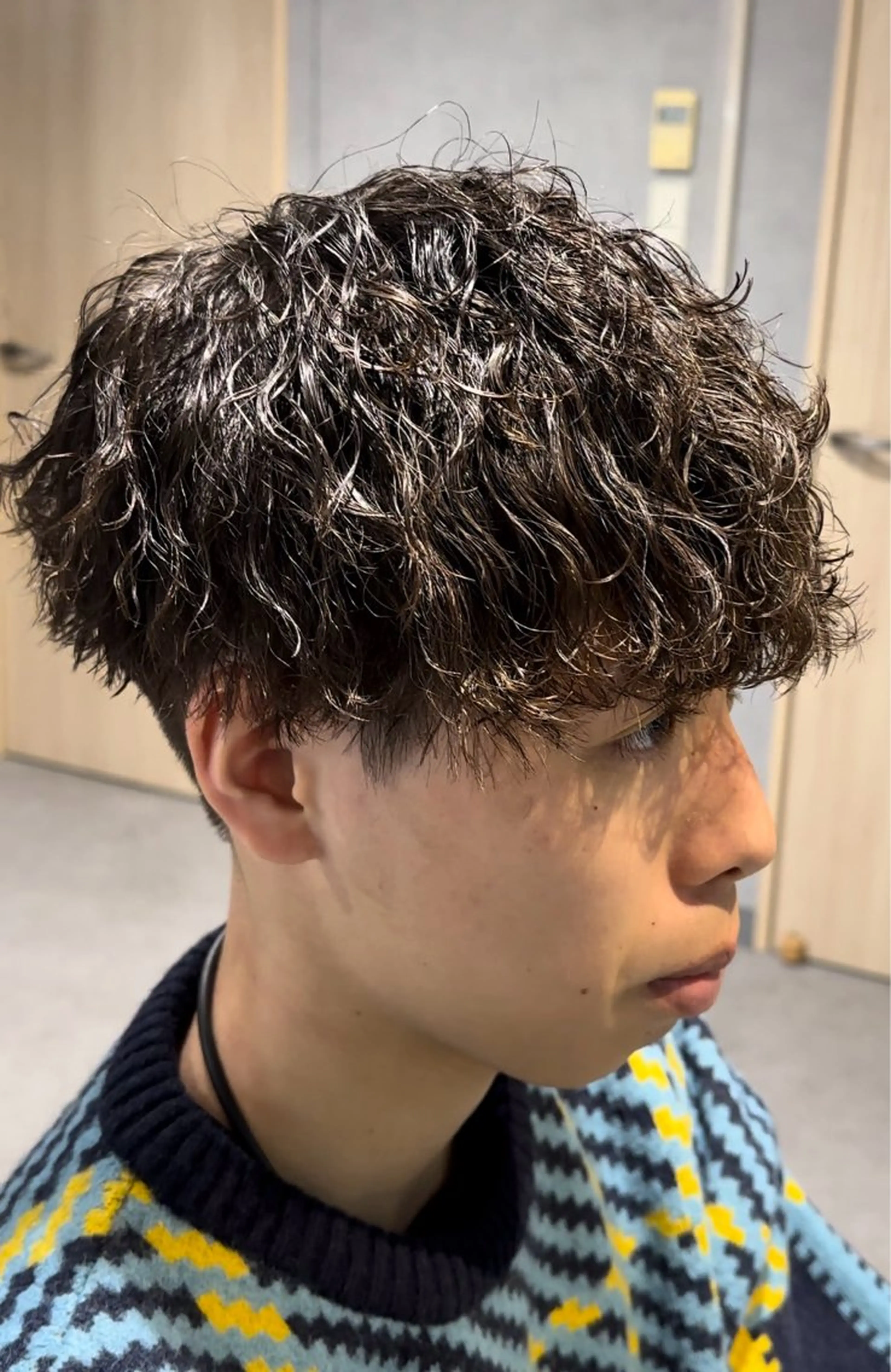 パーマ メンズ 野村 俊太のヘアスタイル