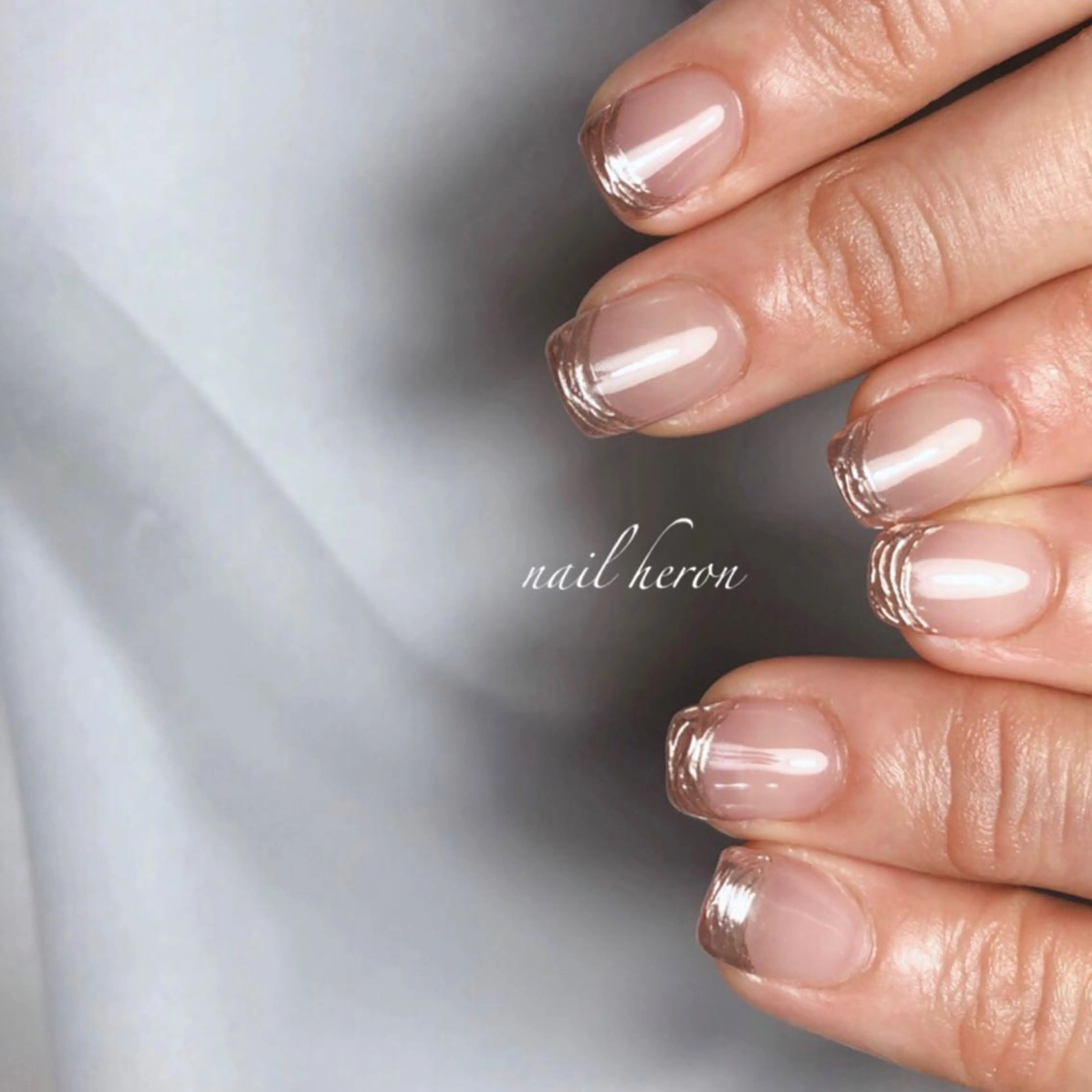 ネイル フレンチネイル ミラーネイル ハンドネイル nail heron所属・saki_ nail heronのネイルデザイン