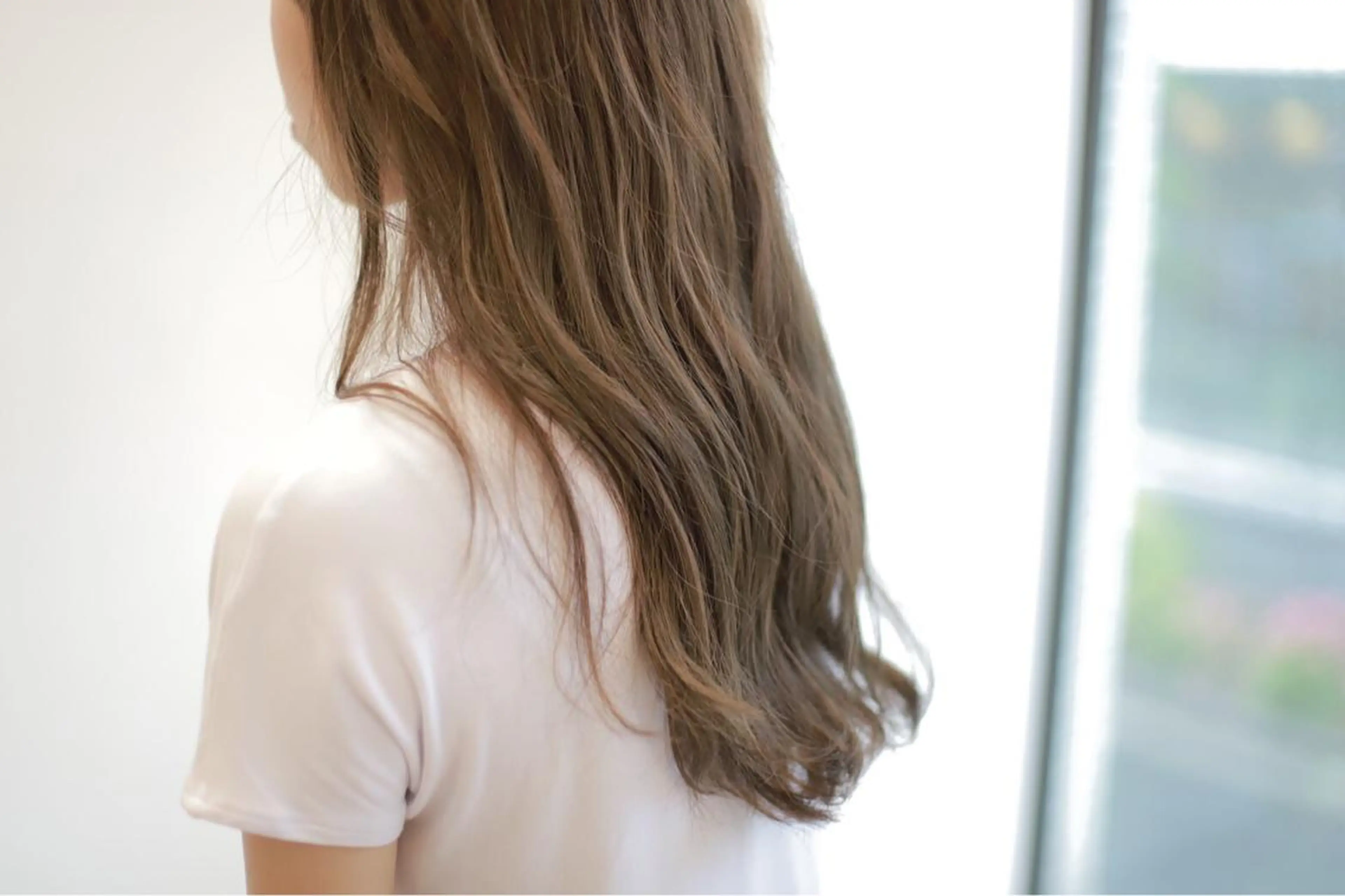 セミロング カラー ハイライトカラー ハイライト カラーリスト🎨 田島光のヘアスタイル