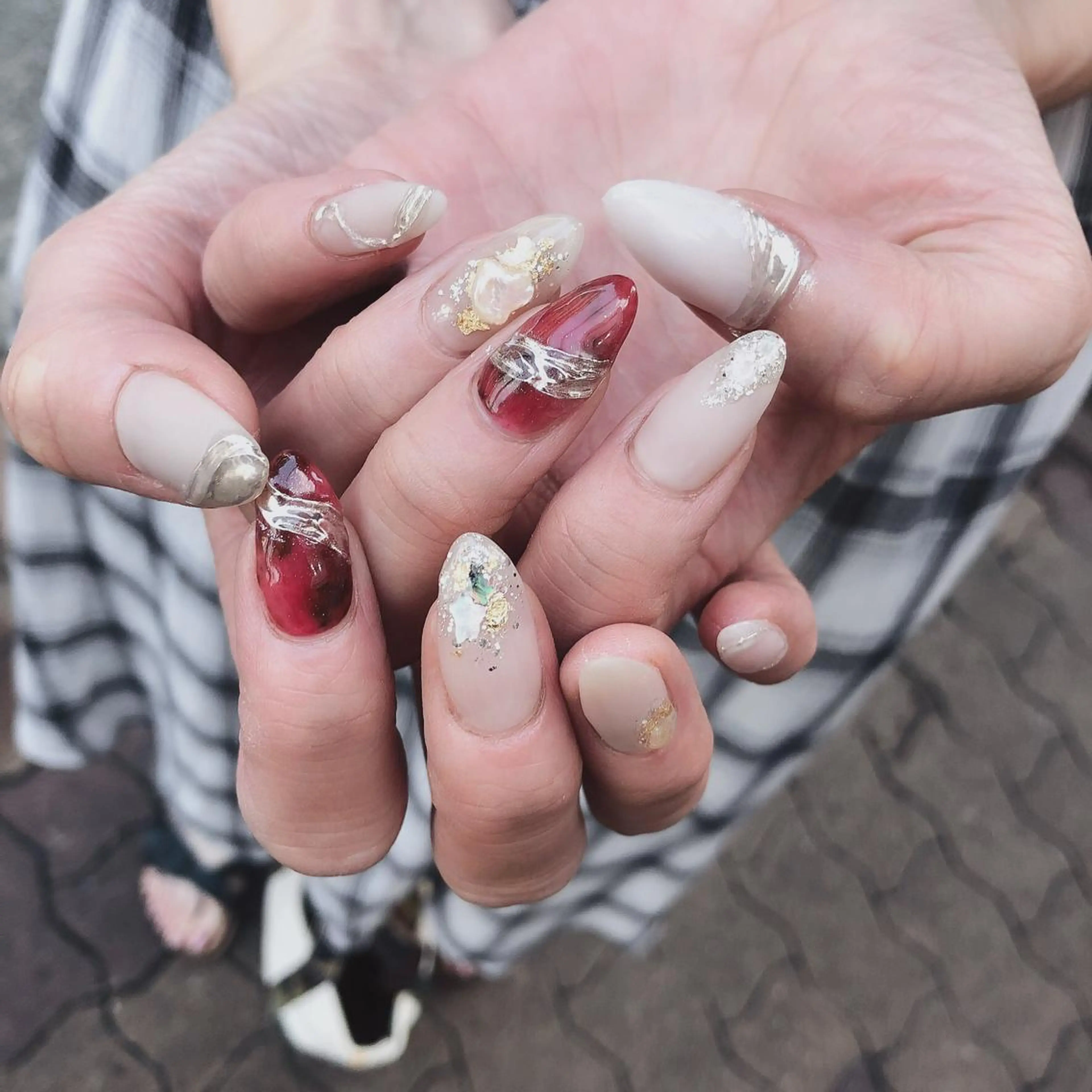 ロング カラー ヘアアレンジ キッズ ネイル マツエク・マツパ 福田 加奈のネイルデザイン