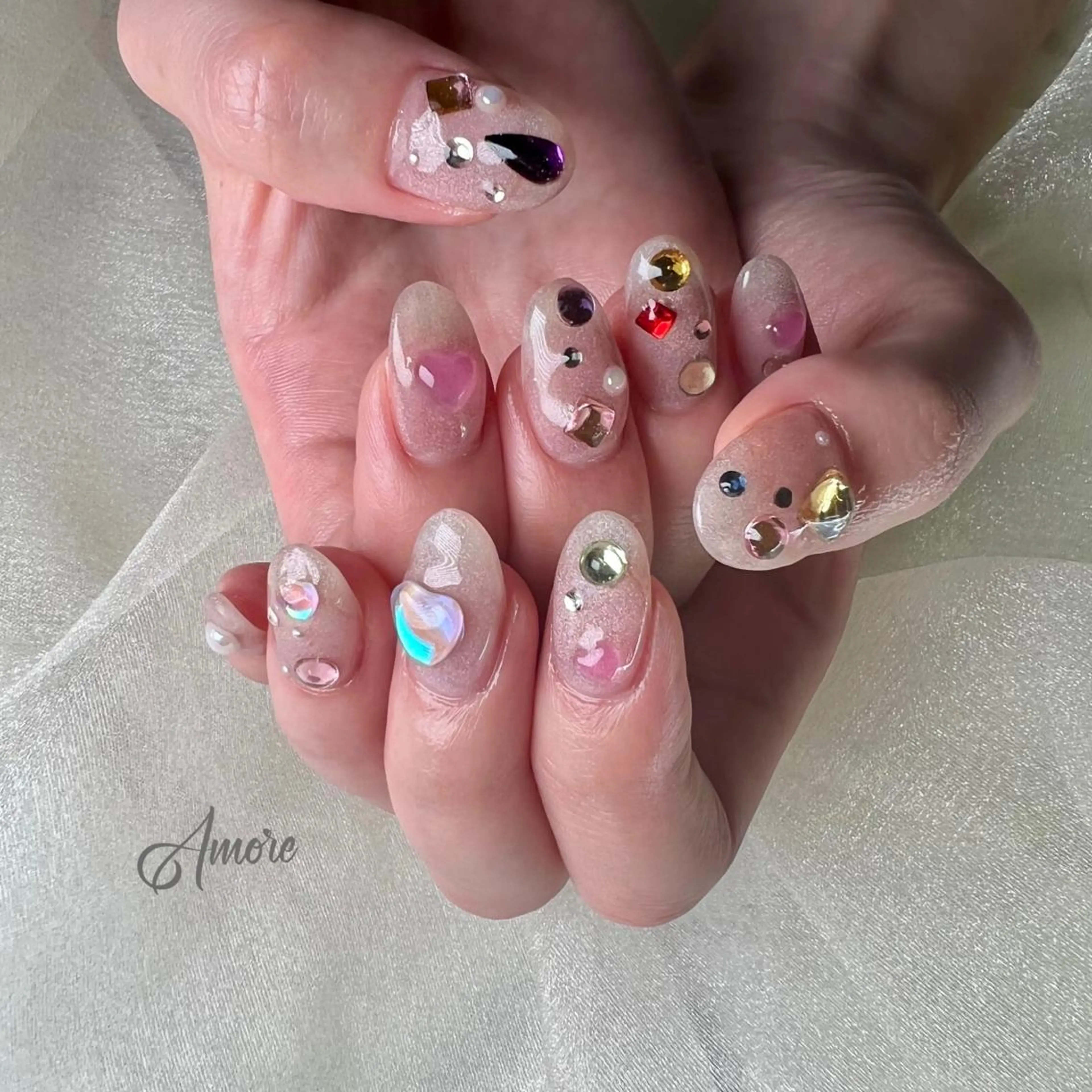 ネイル ジェルネイル 氷ネイル・うるうるネイル マグネットネイル ミラーネイル ニュアンスネイル You kyehwaのネイルデザイン