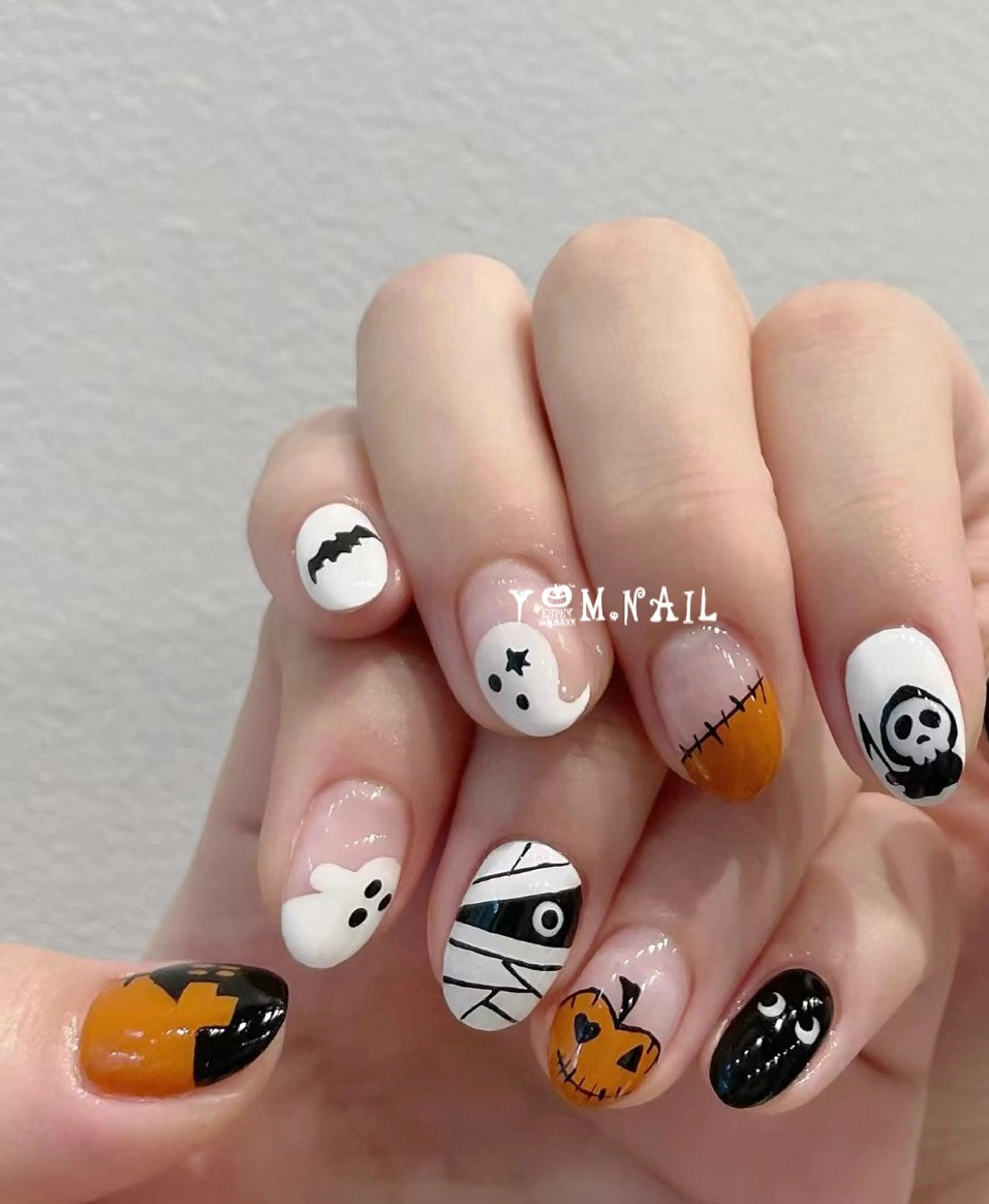 ネイル Ui_Amor (パラジェル)のネイルデザイン