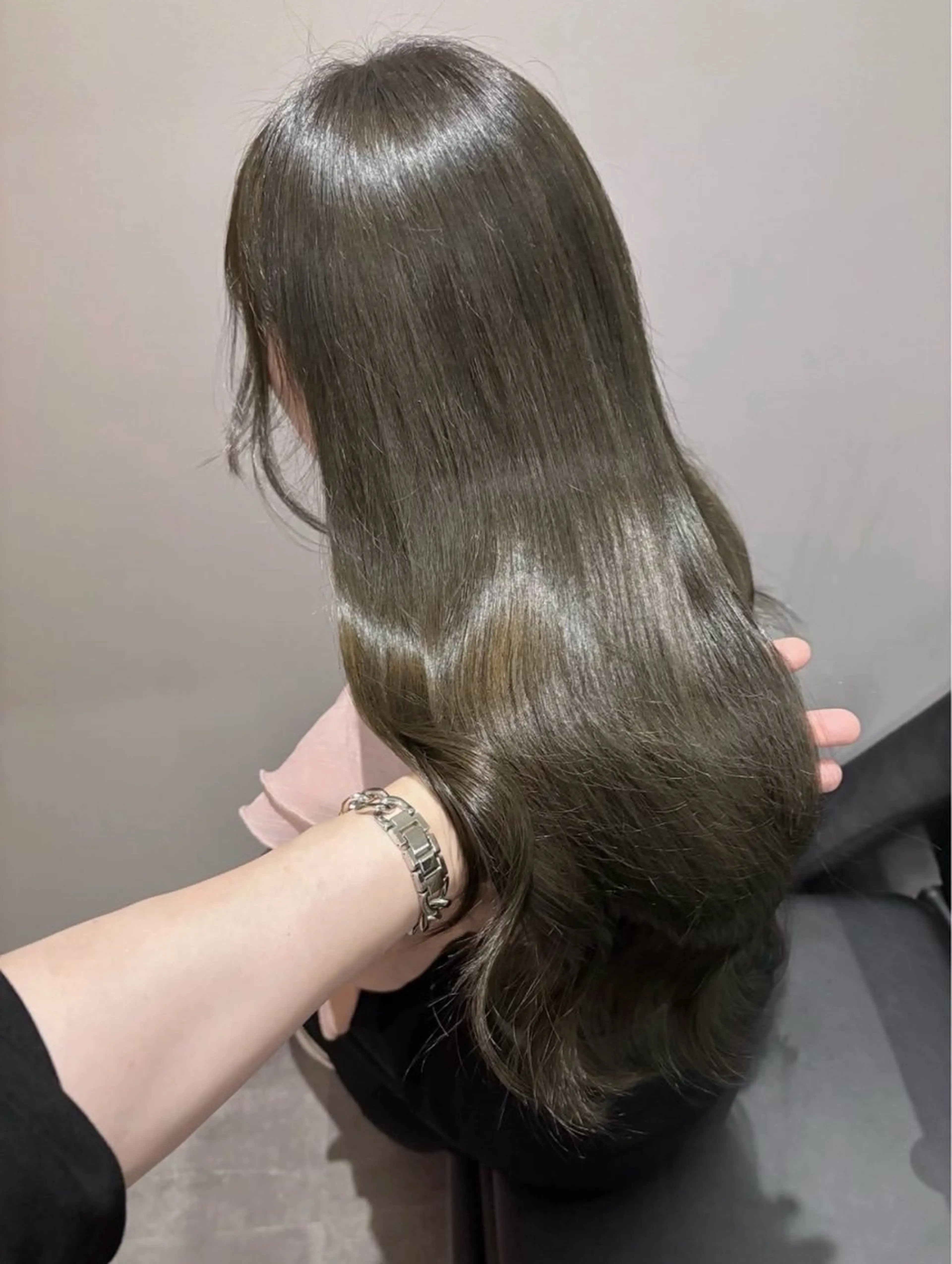 ロング カラー Mio/髪質改善 透明感カラー/西梅田のヘアスタイル