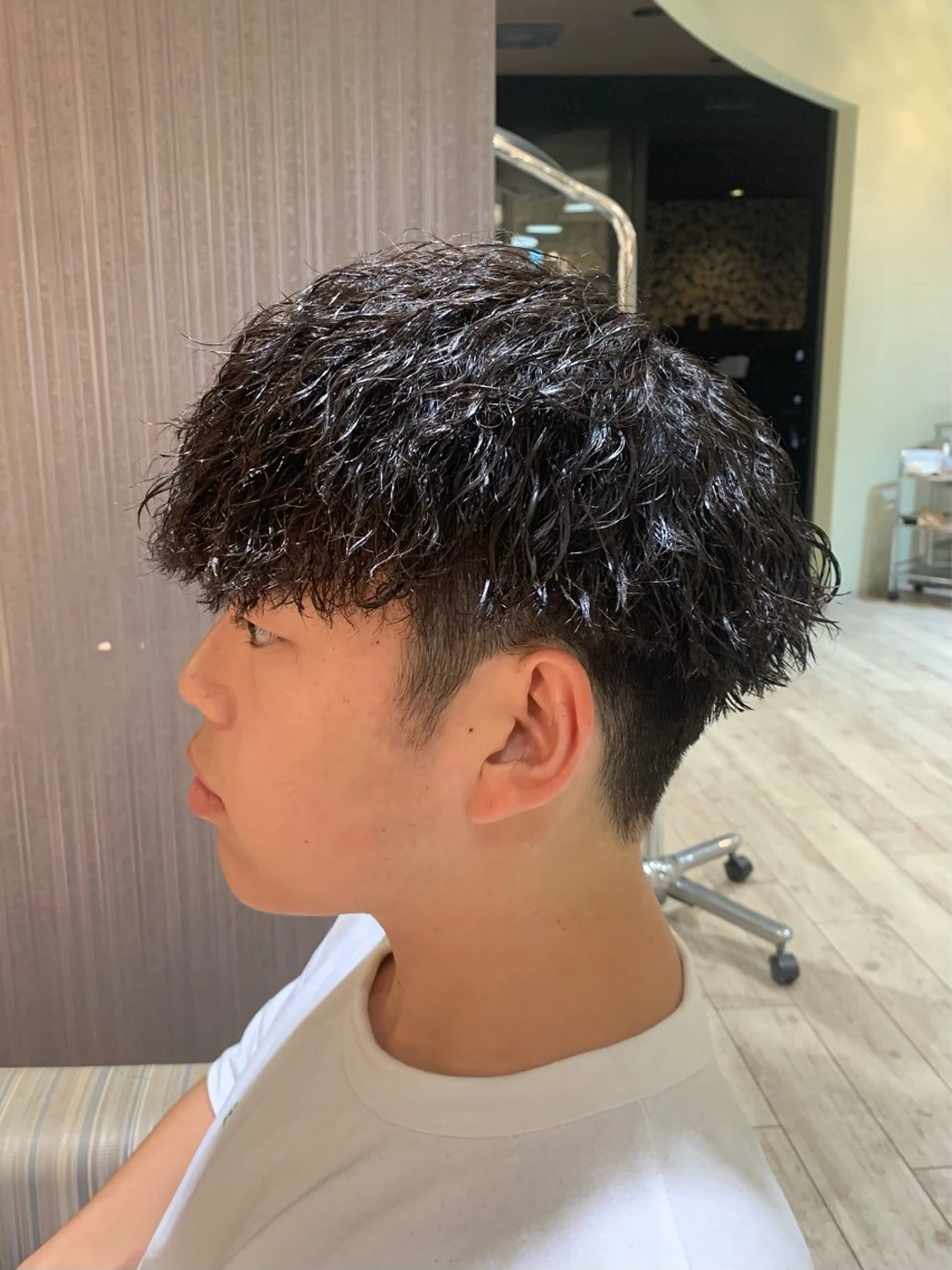 メンズ限定✨メンズカット＆縦落ちツイストスパイラルパーマ&トリートメントの写真