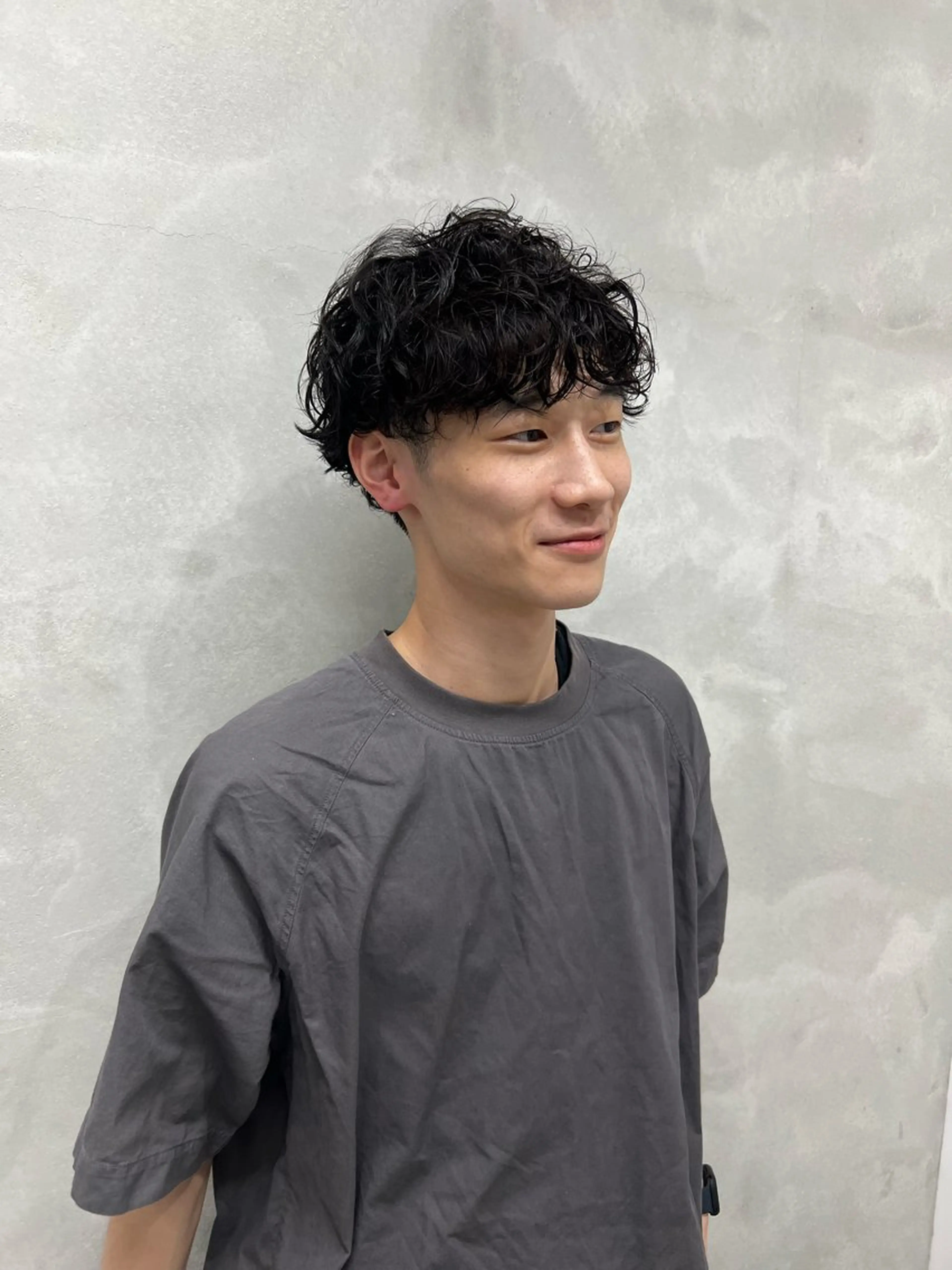 ショート メンズ マッシュ メンズパーマ 波巻きパーマ 村山 豪歩のヘアスタイル