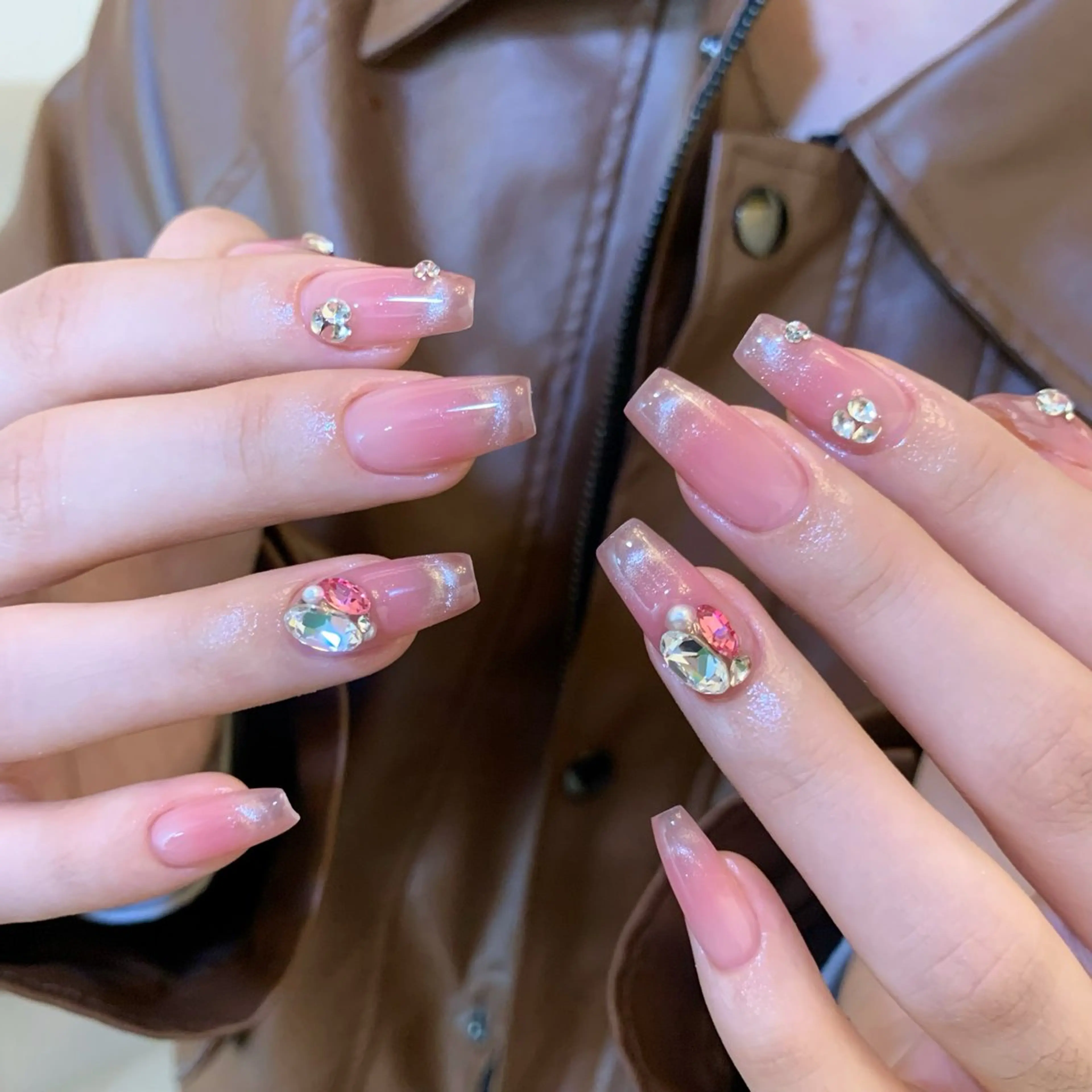 ネイル チークネイル スカルプネイル UnicornNail所属・Unicorn Nail 矢場町店のネイルデザイン