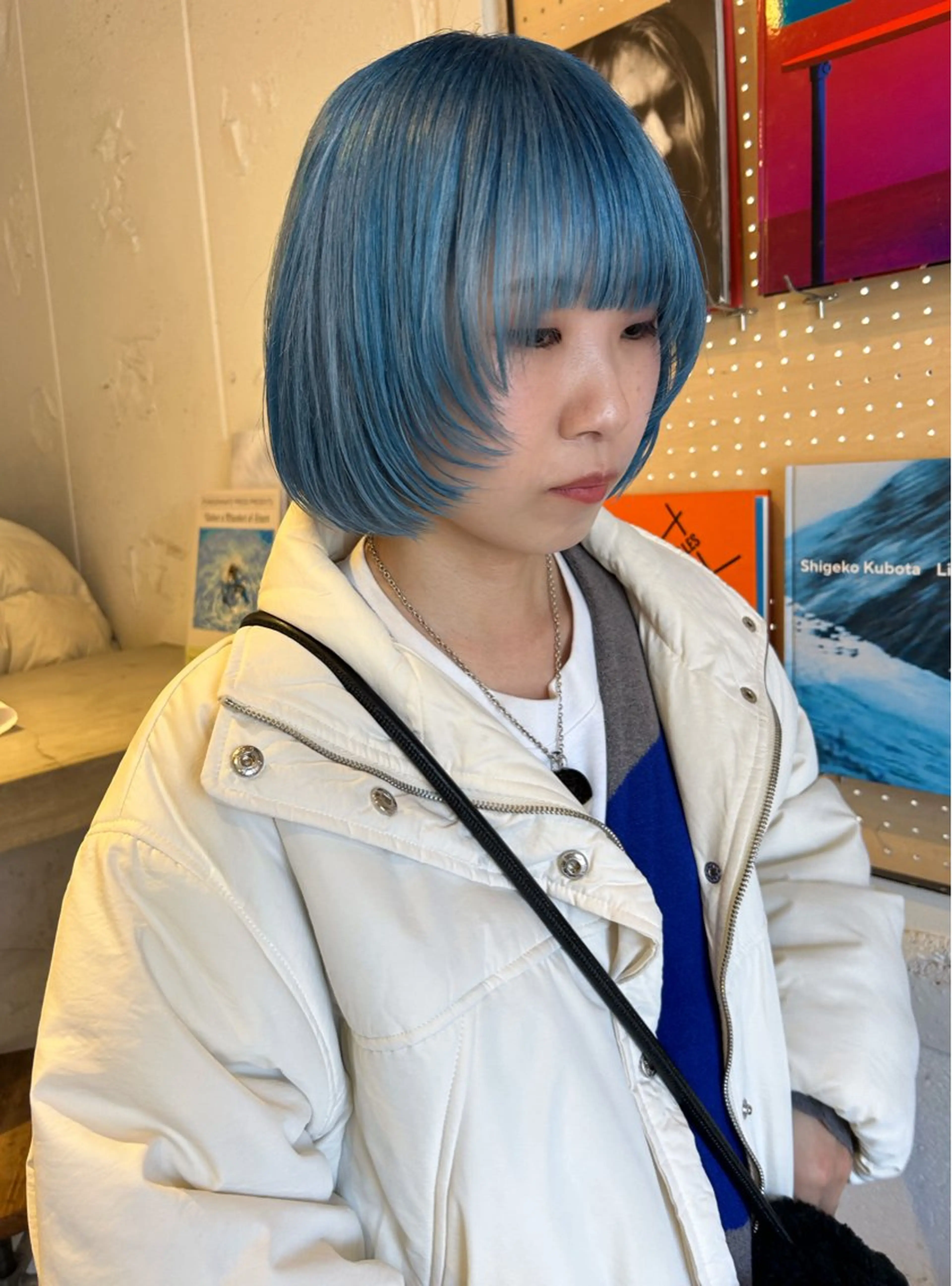 ショート カラー ブリーチ ケアブリーチ ショートヘア カット ヘアカラー トリートメント Loom.所属・村上雅人 ナチュラルモードのヘアスタイル