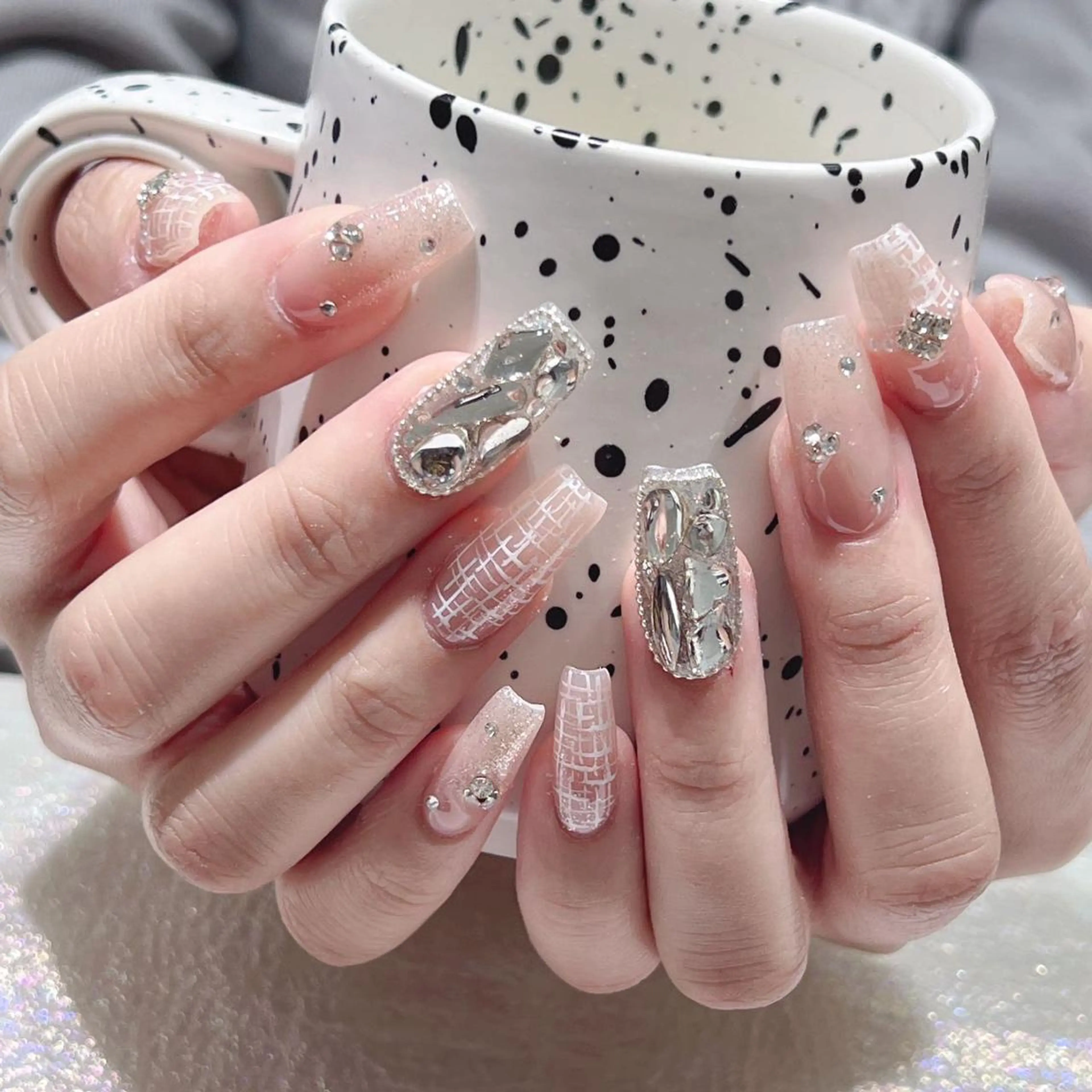 ネイル ハンドネイル Queens マオのネイルデザイン