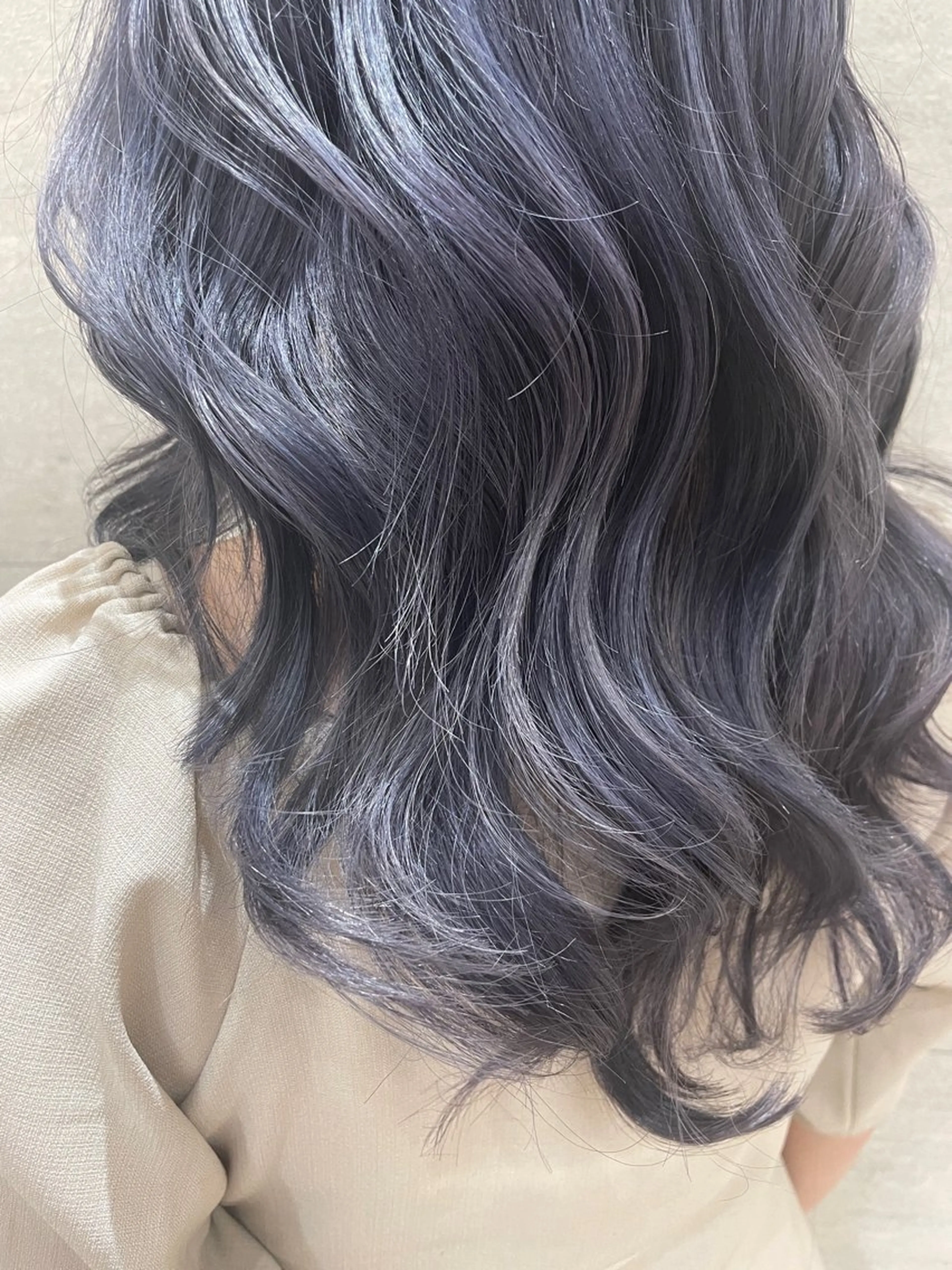 セミロング カラー 小川 美優のヘアスタイル