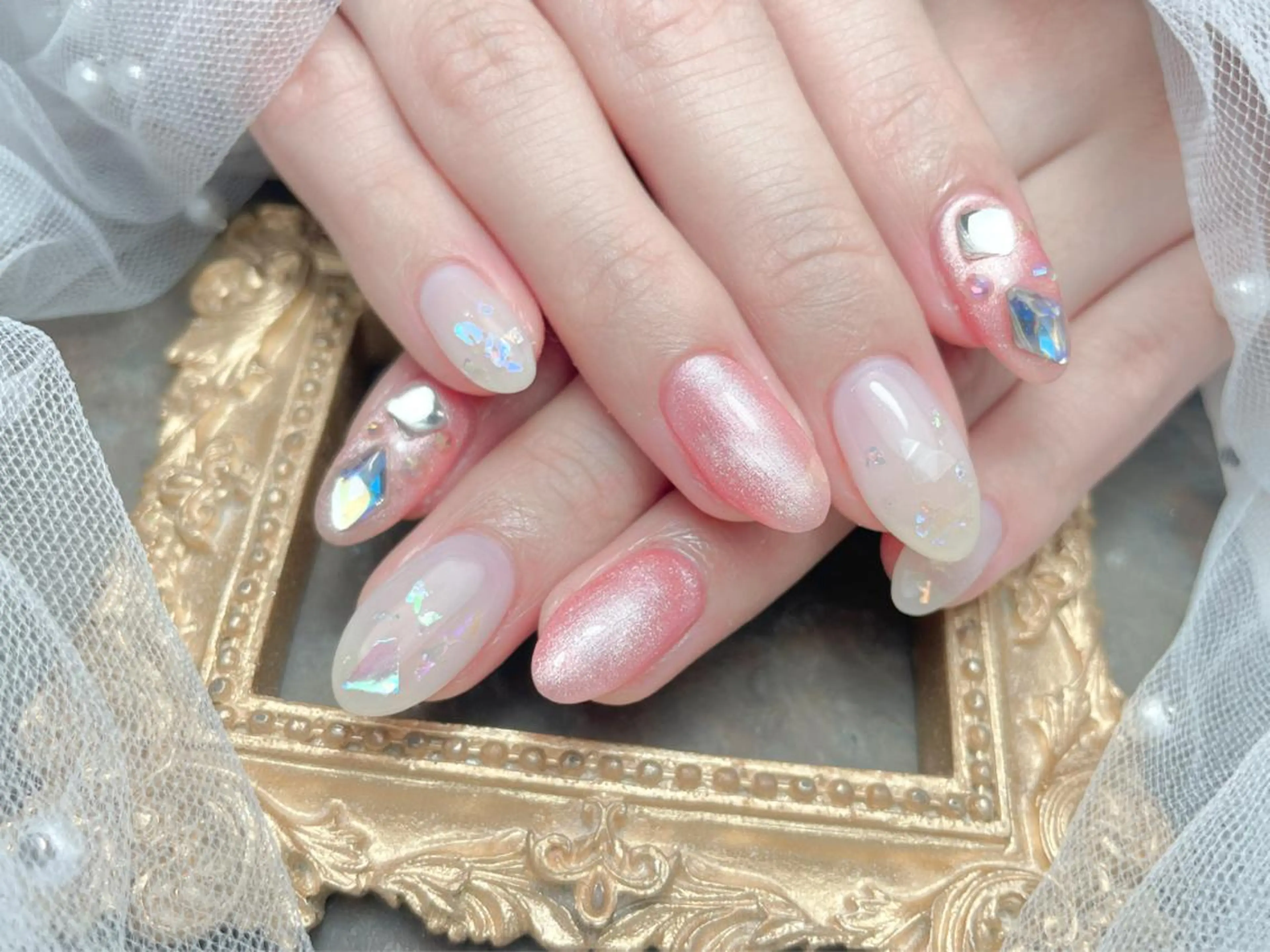 ネイル ハンドネイル マジックミラー所属・マジック ミラーのネイルデザイン