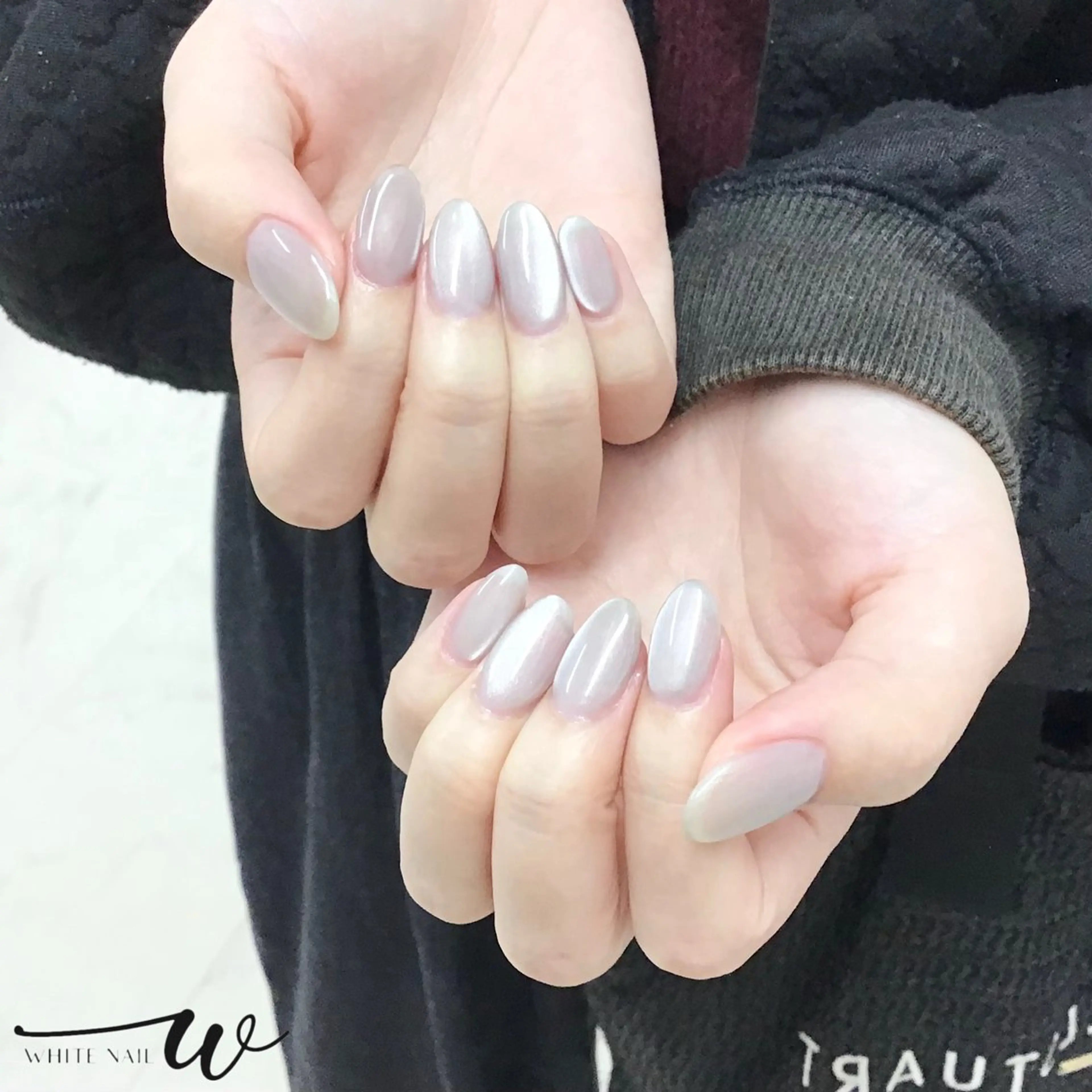 ネイル マグネットネイル ハンドネイル WHITENAIL所属・WHITE NAIL yoshida🪞のネイルデザイン