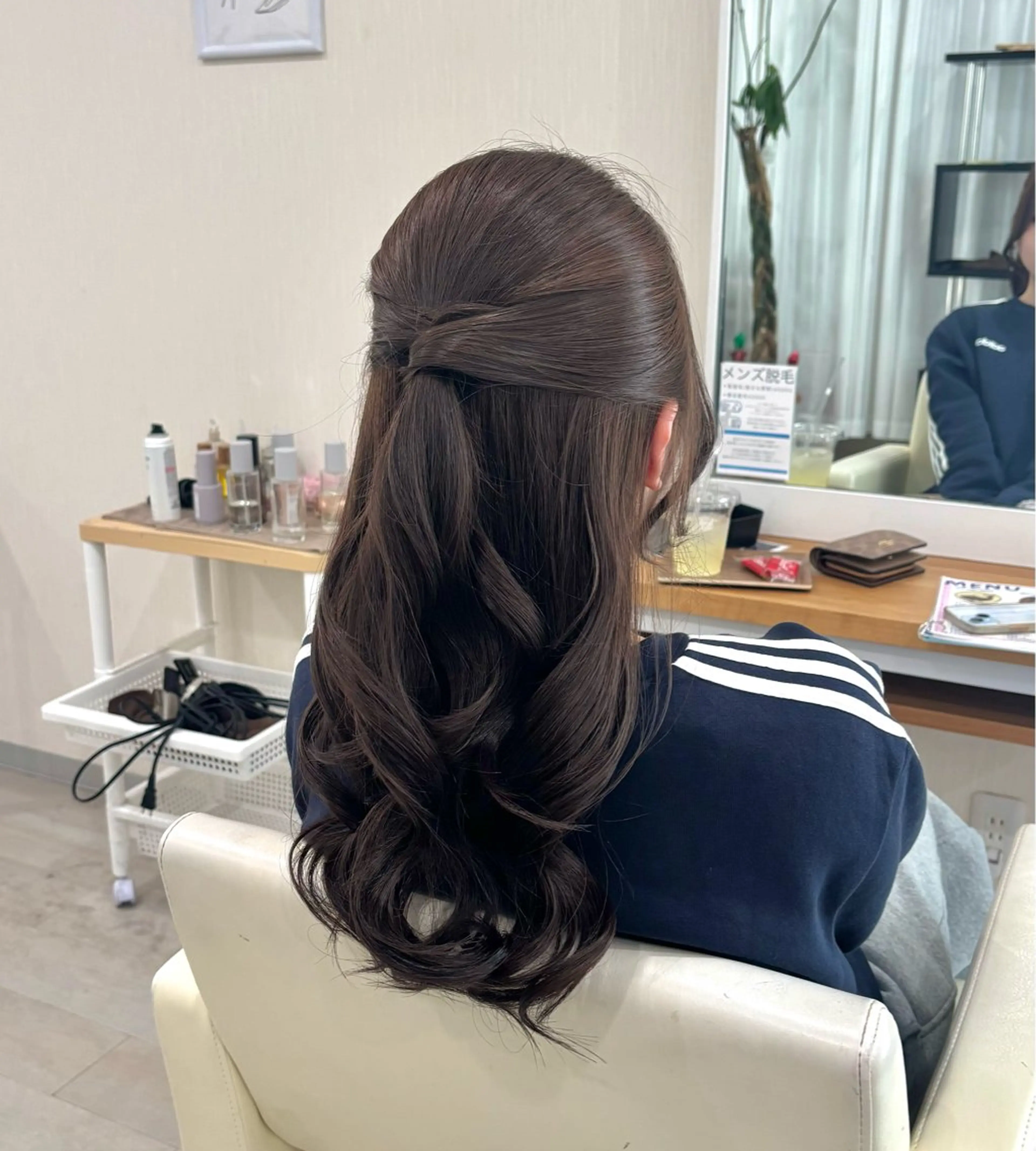 セミロング カラー 透明感カラー 卒業式のヘアスタイル - aiko -のヘアスタイル