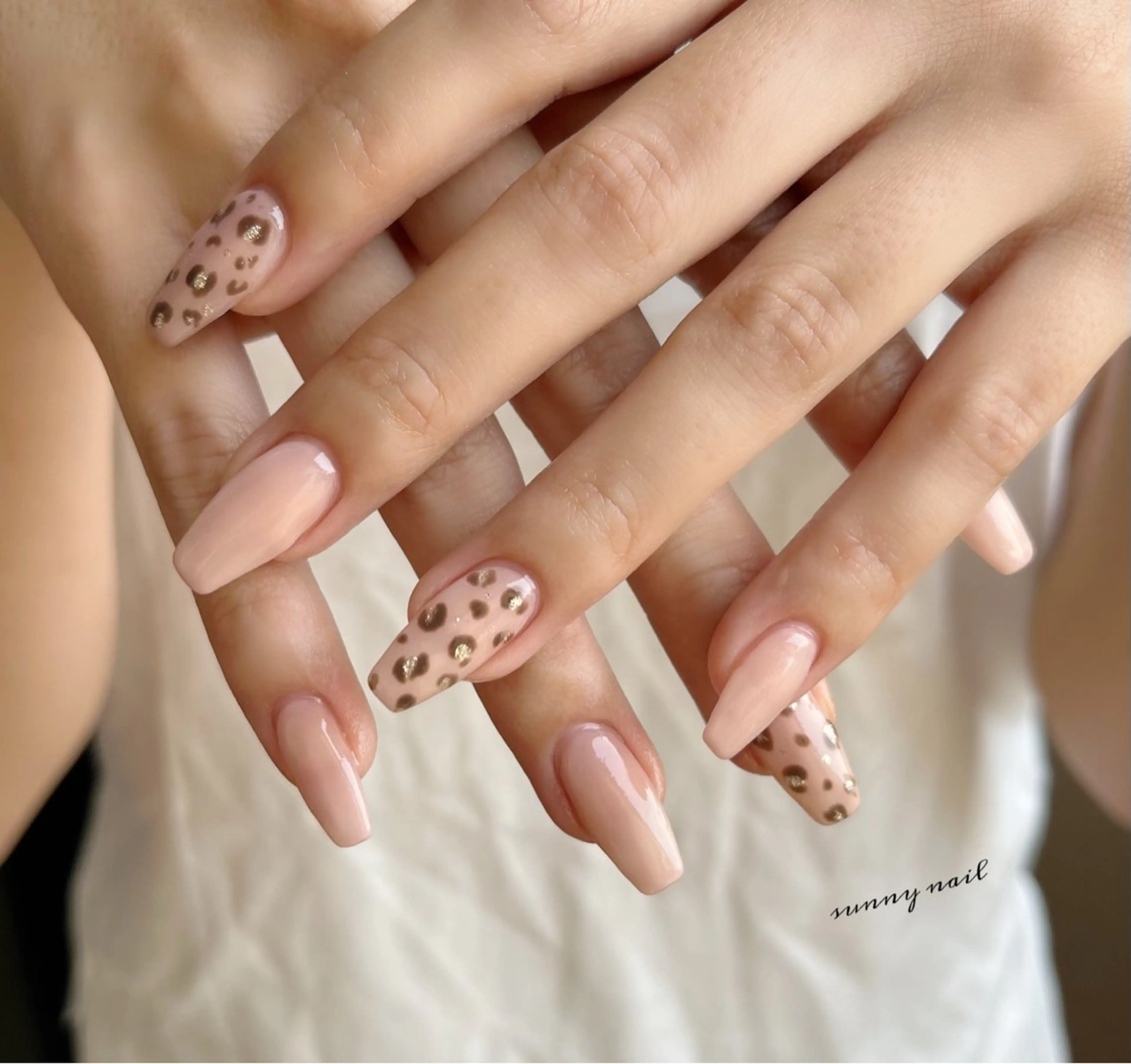 ネイル アニマル柄 ジェルネイル パラジェル sunny nailのネイルデザイン