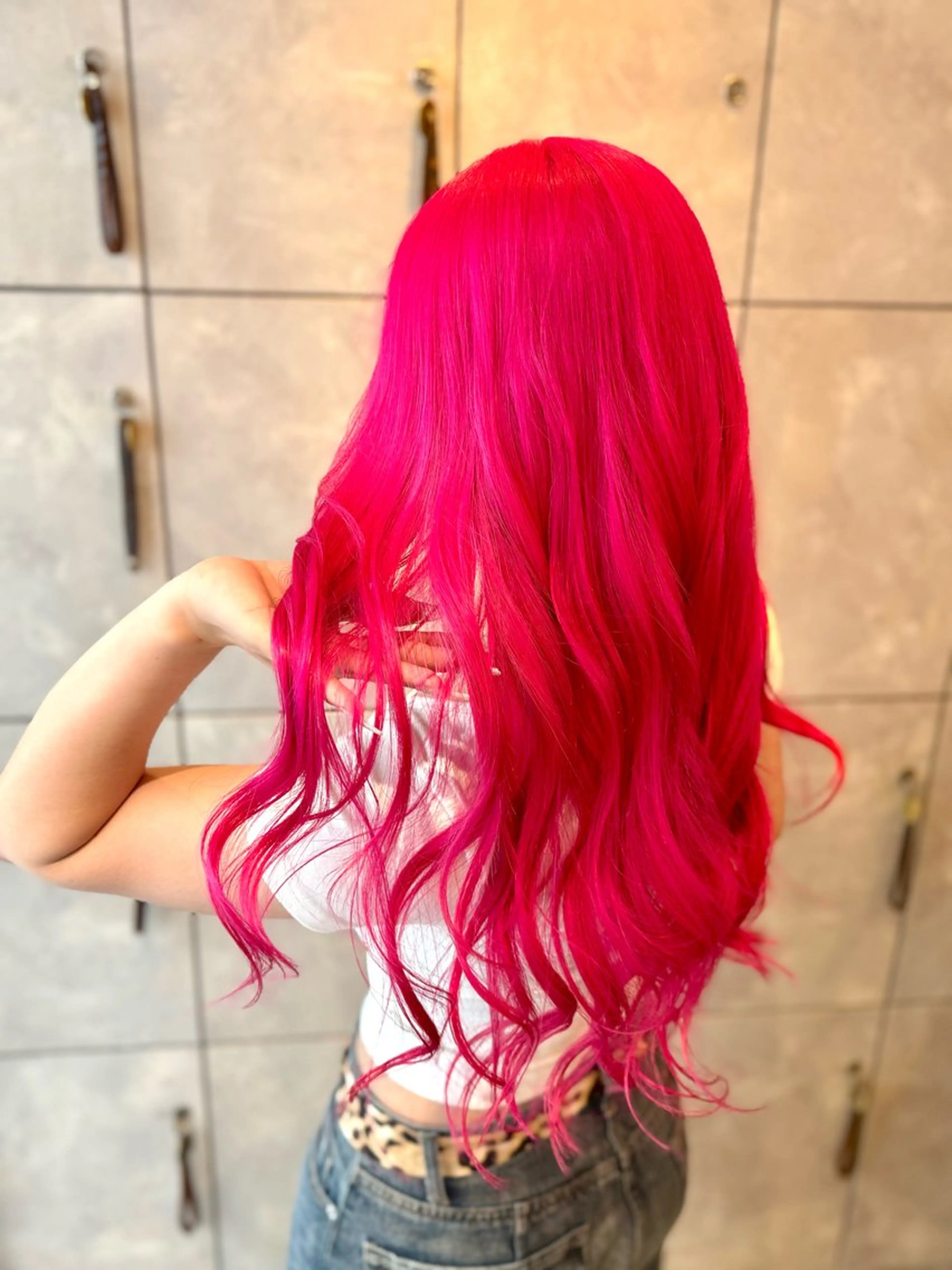 ロング カラー ヘアカラー トリートメント ヘアセット Lani5710所属・🌈インナーカラー ‘ショウマ’🌈のヘアスタイル