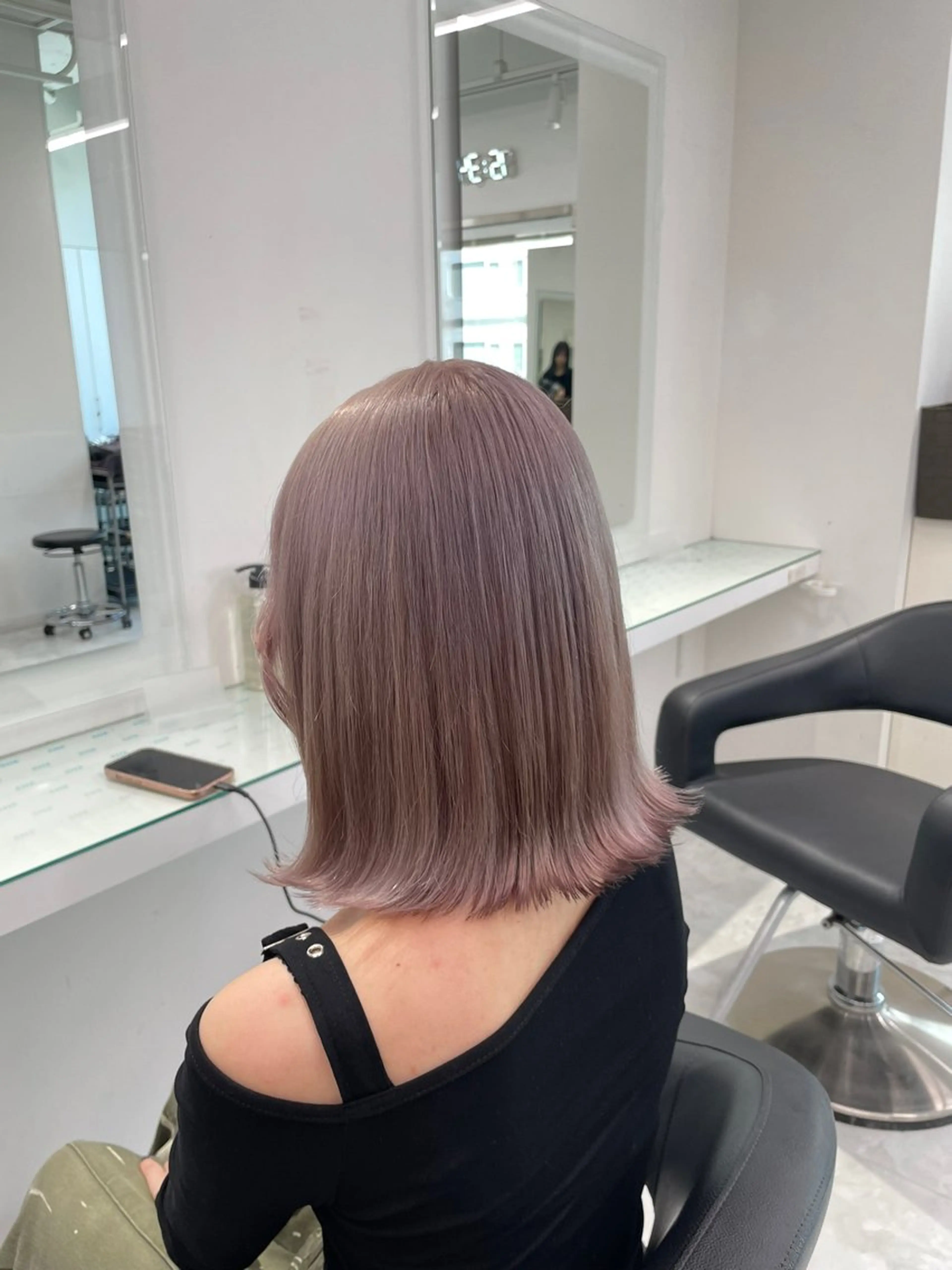 ミディアム カラー ヘアアレンジ ヘアカラー トリートメント ヘッドスパ ヘアセット ハイトーン艶カラー 🤍ゆうひのヘアスタイル