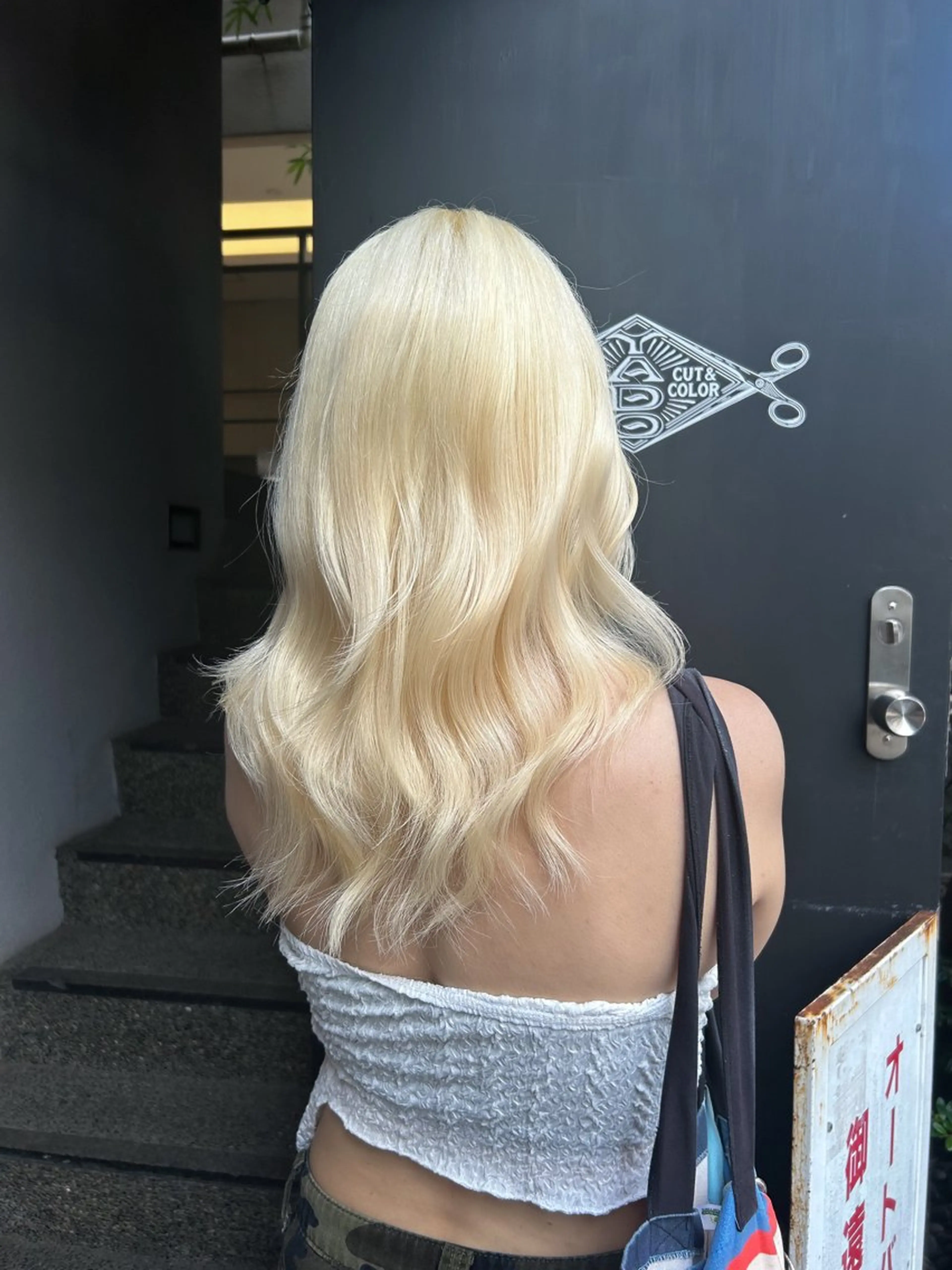 ロング カラー ハイトーンカラー ⭐️NAZUNAのヘアスタイル