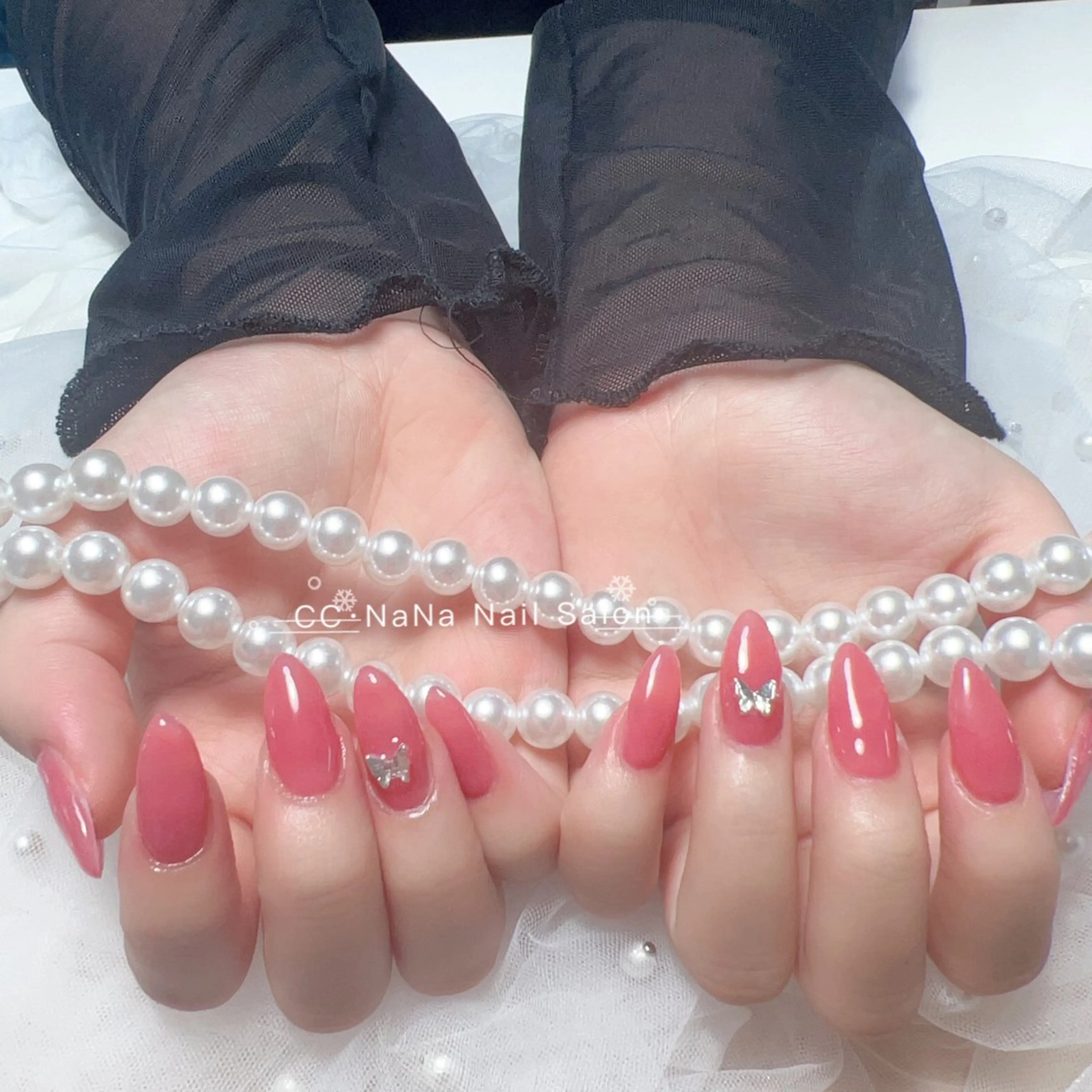 ネイル ハンドネイル 💎CC・NaNa 韓国風ネイル🌙Cのネイルデザイン