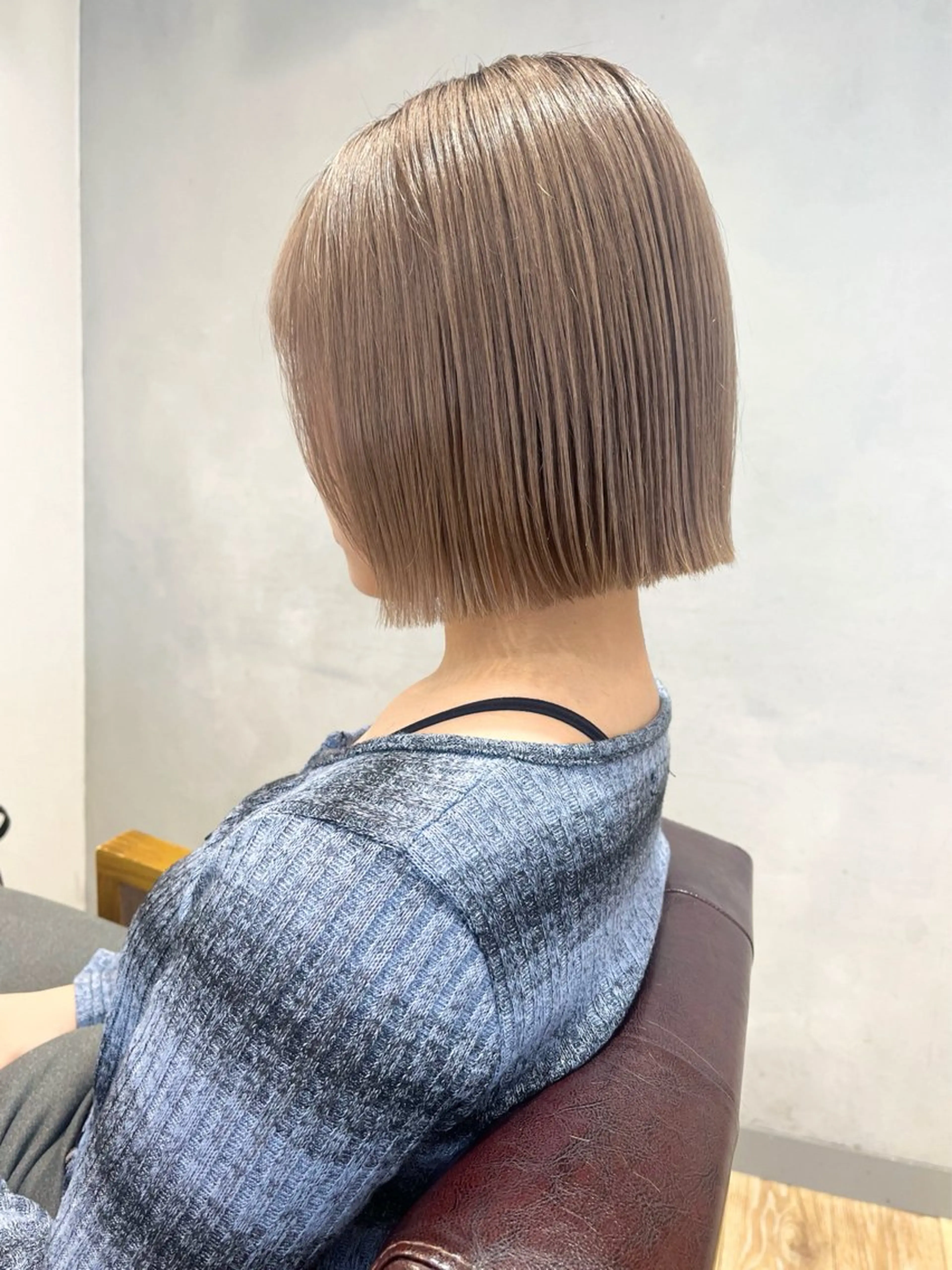 ショート カラー ヘアカラー トリートメント 地毛風ストレート ミニボブ🌷江梨🍎のヘアスタイル