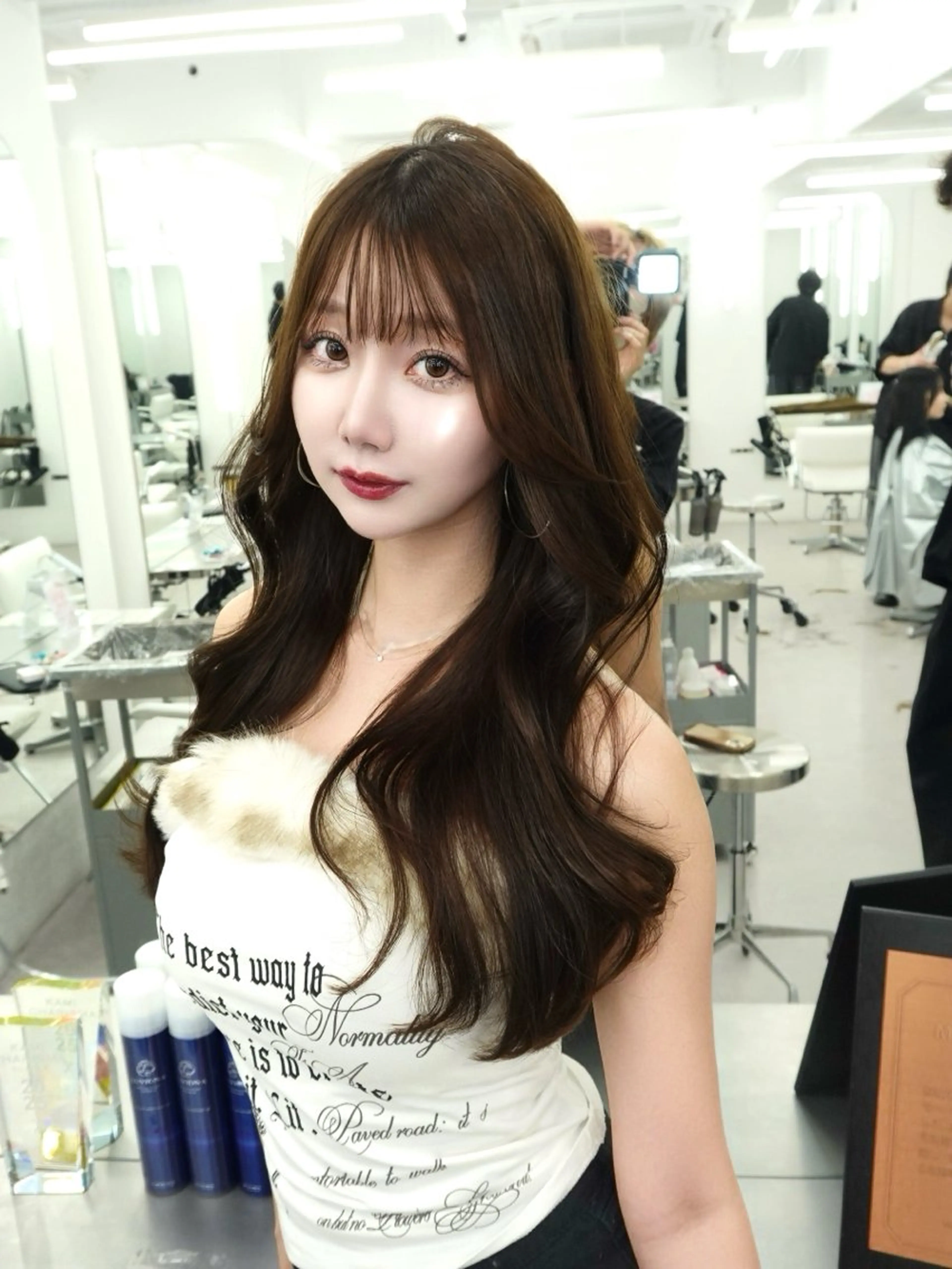 ロング カラー ハイレイヤー レイヤーカット 透明感カラー✨🩵 韓国ヘアkanatoのヘアスタイル