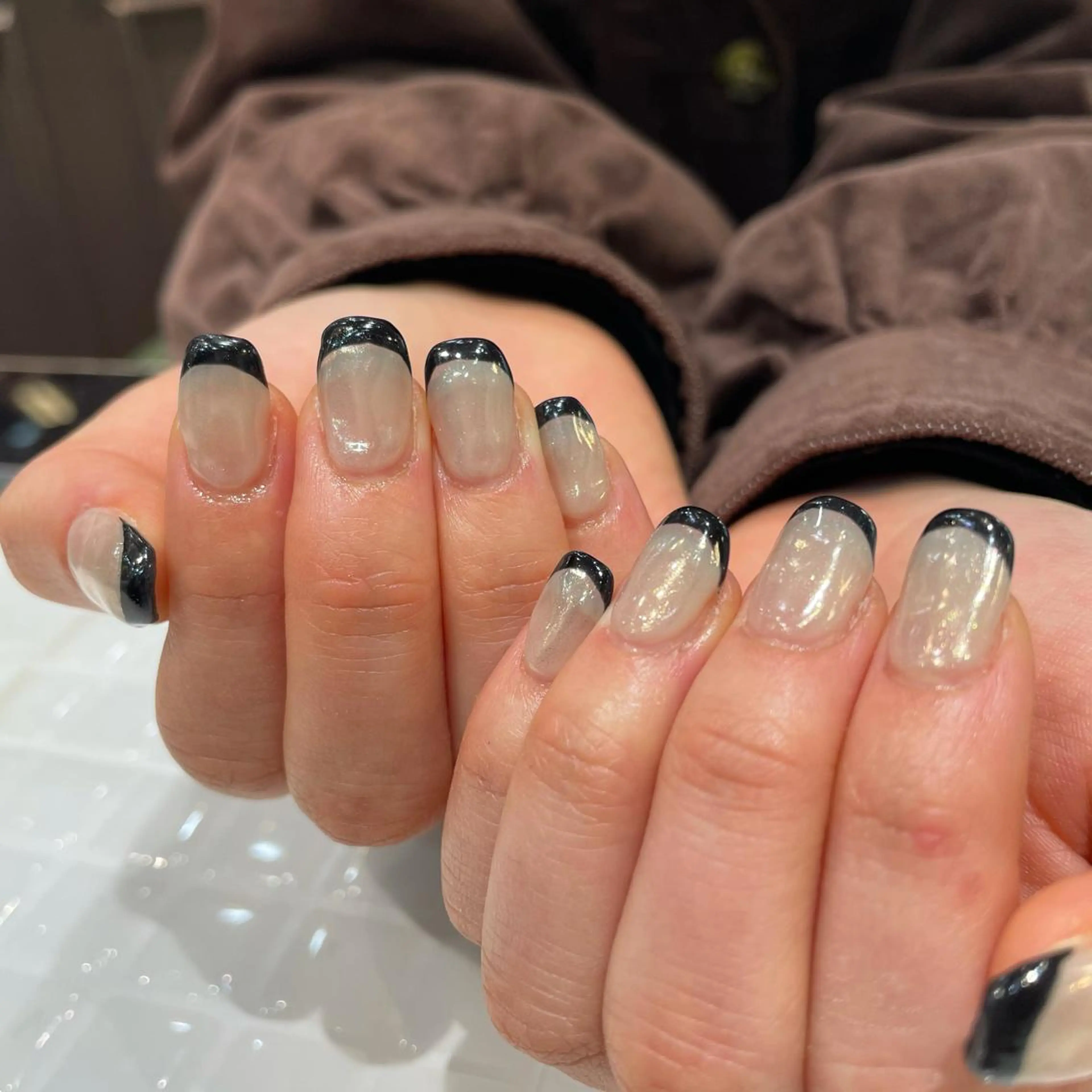 ネイル フレンチネイル ハンドネイル 韓国ヘア🦋 MIYUのヘアスタイル