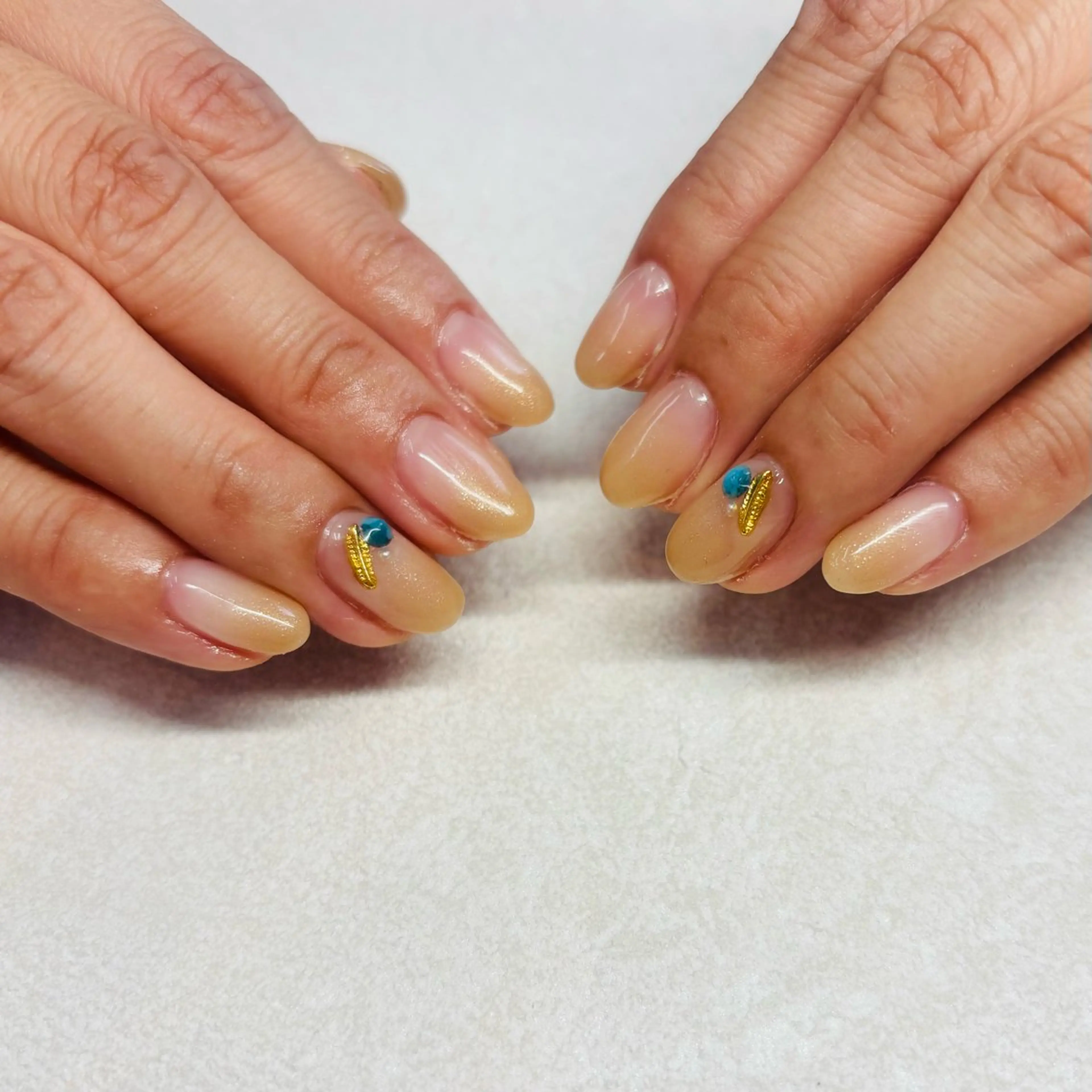 【ハンド】🧡ラメ・カラグラ(オフ込)✨の写真