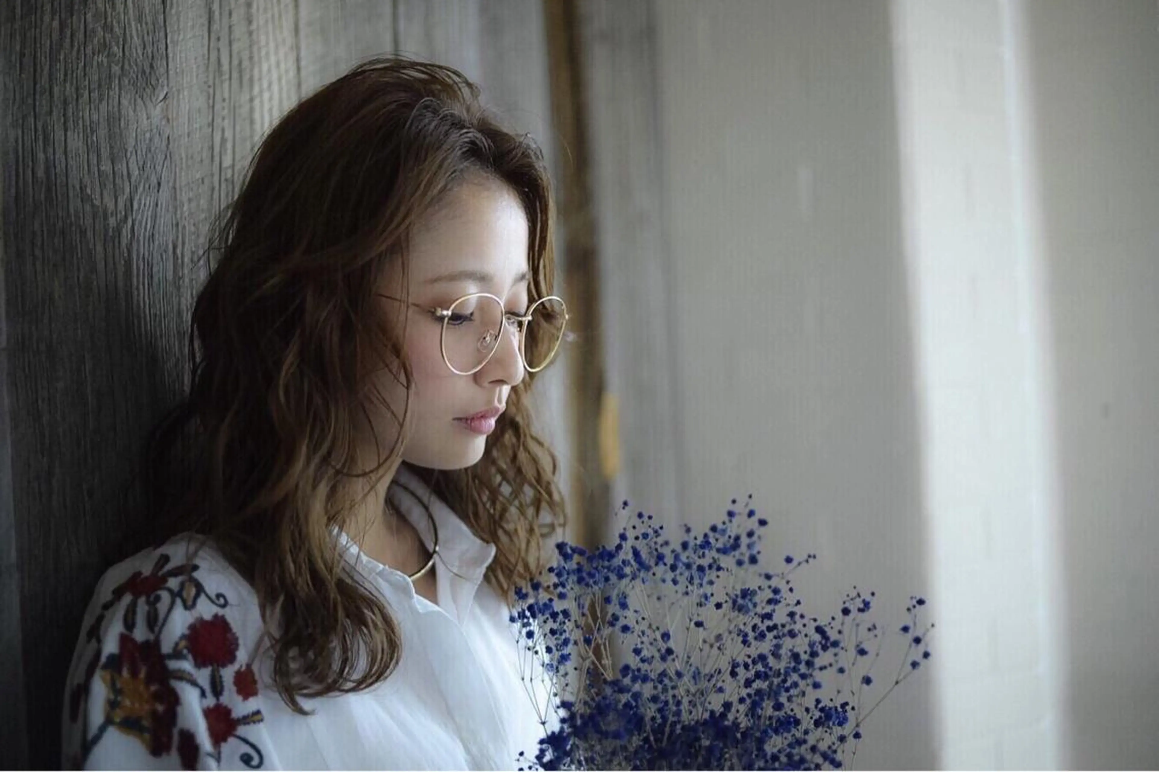 セミロング カラー パーマ 近藤 亮太のヘアスタイル