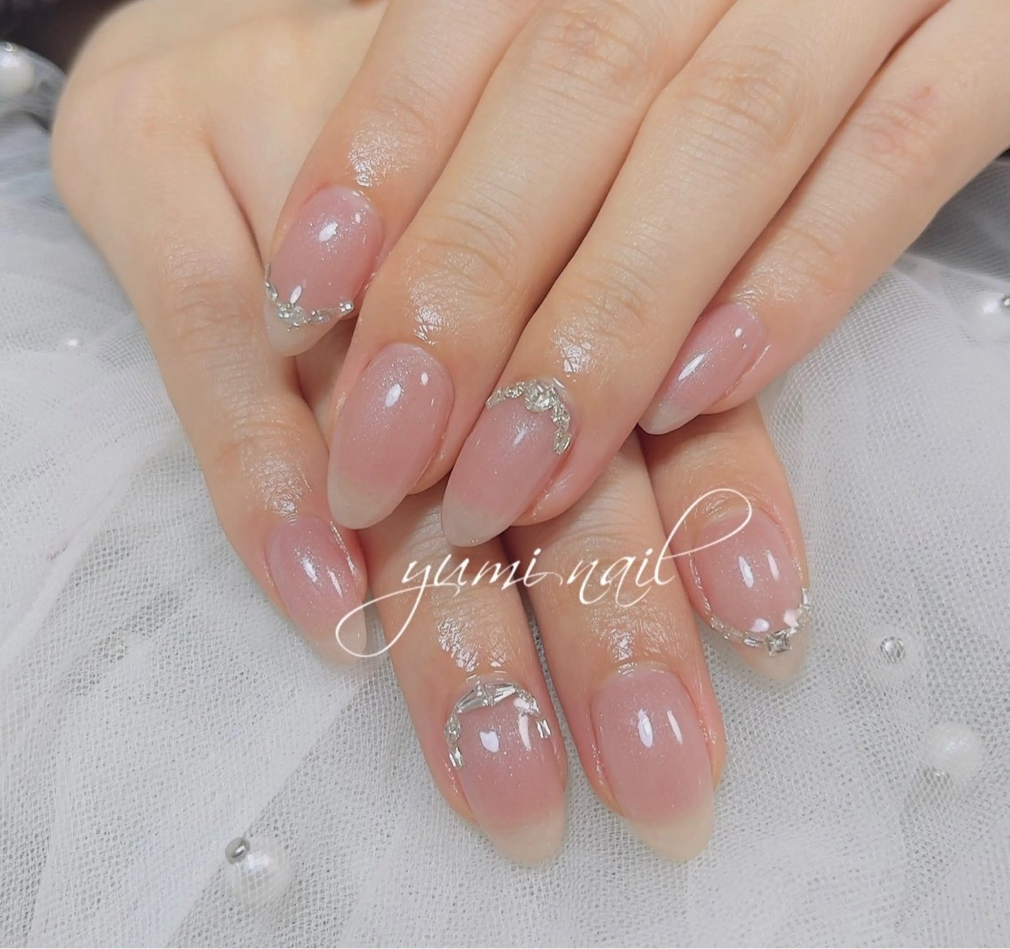 ネイル 𝐲𝐮𝐦𝐢🎀 長さ出しデザイン専門のネイルデザイン