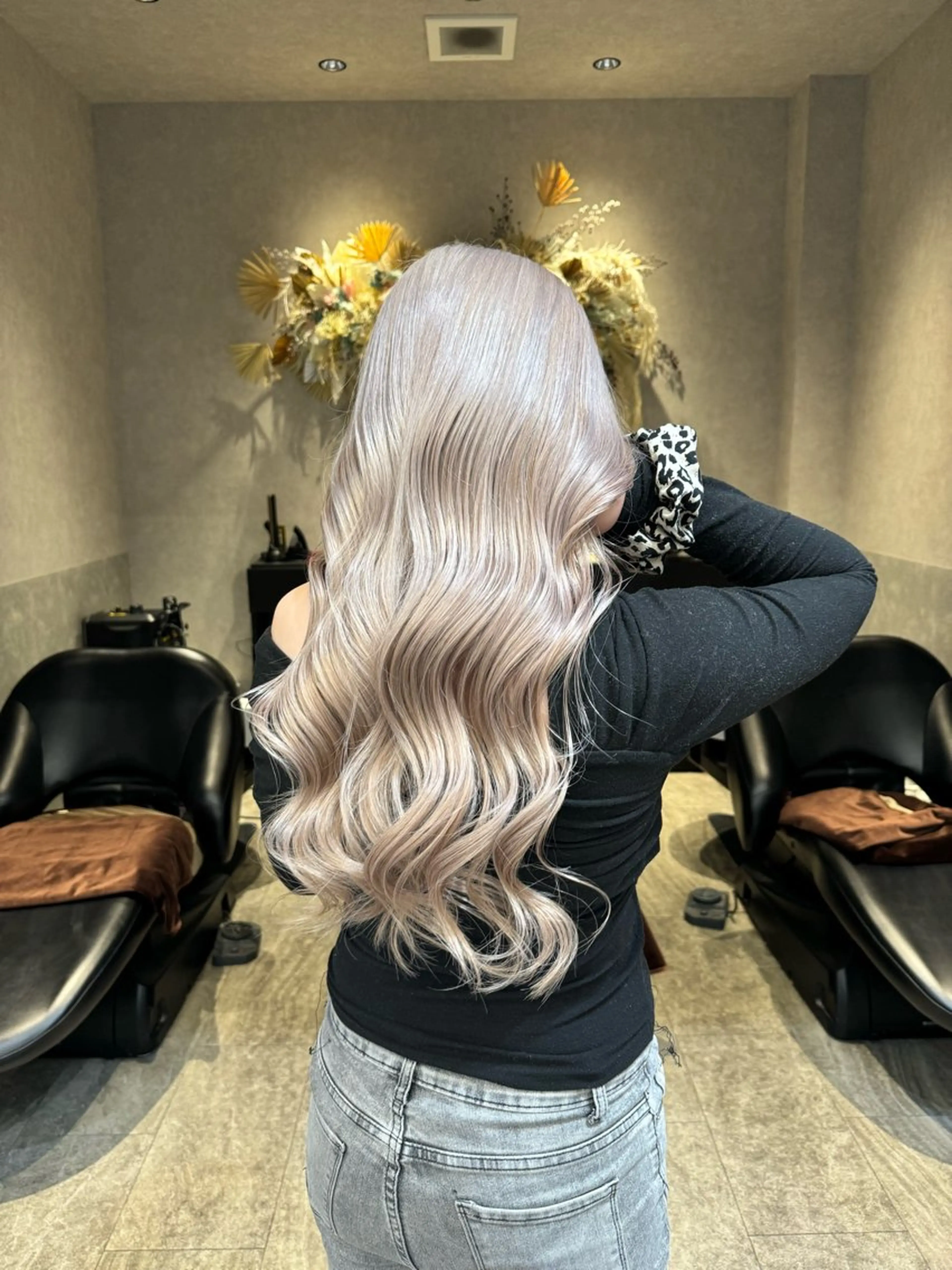 ロング ヘアカラー 璃 音のヘアスタイル