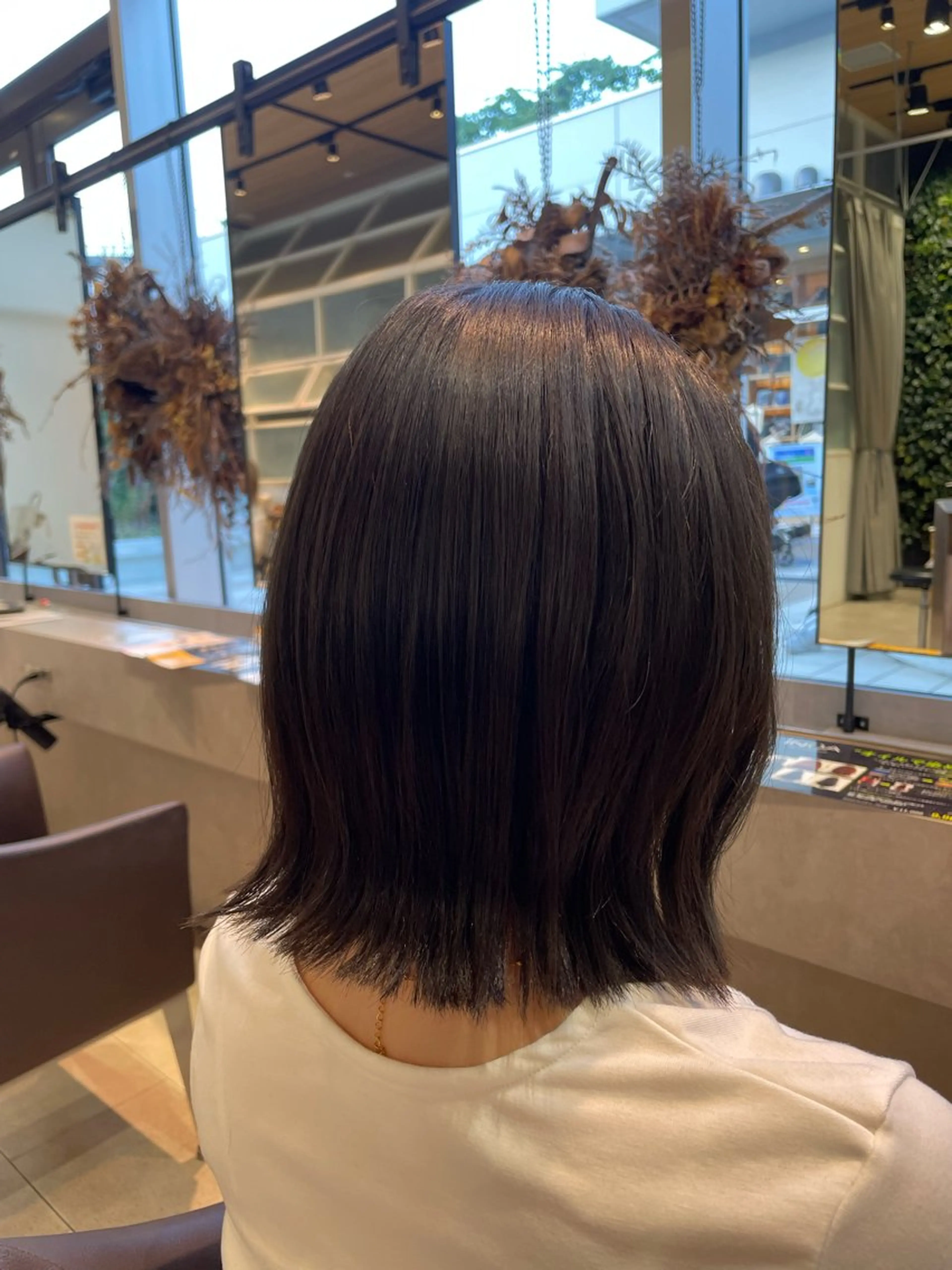ミディアム カラー 原 萌香のヘアスタイル