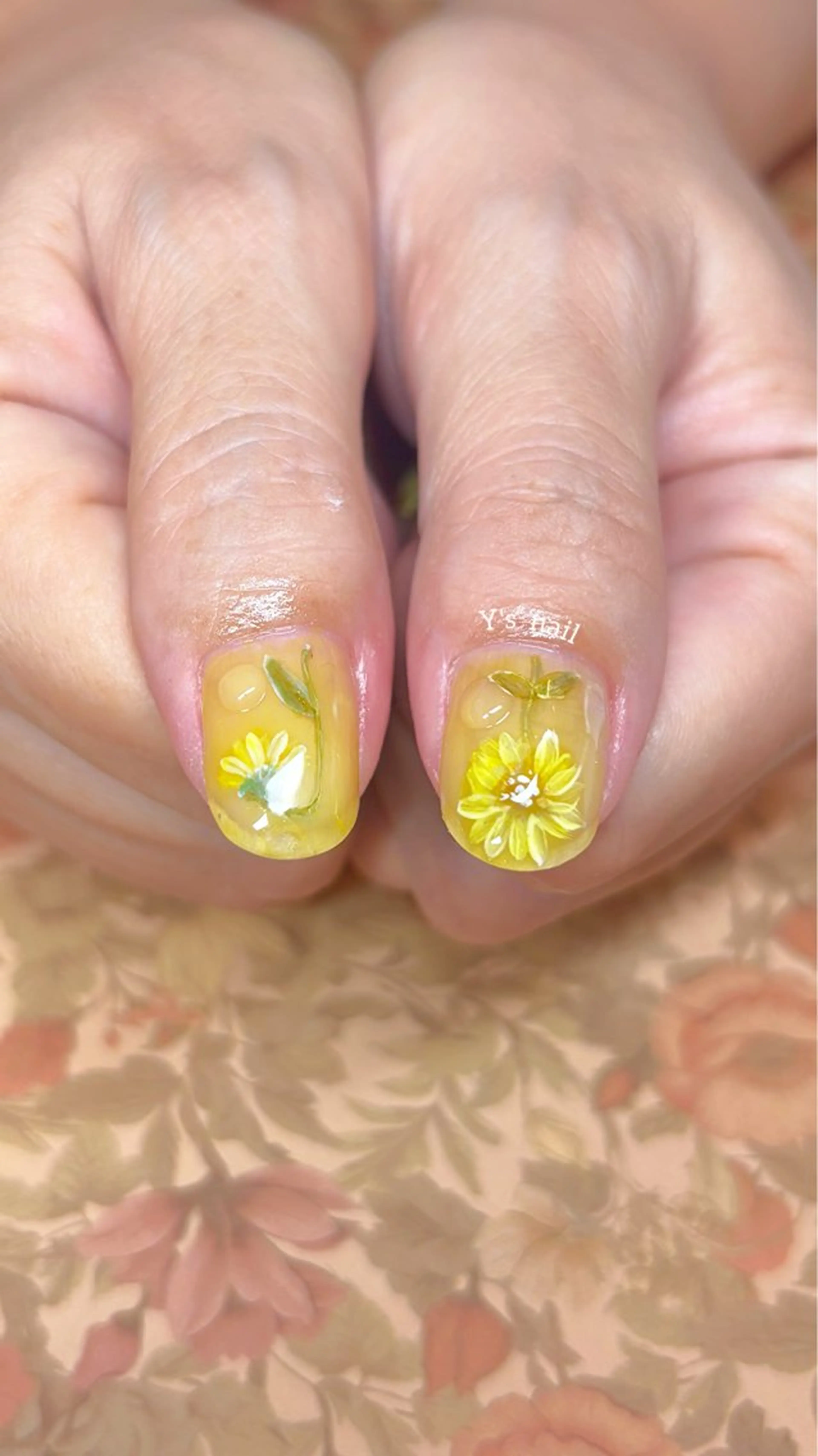 ネイル 夏ネイル ハンドネイル 手書きが得意🖌️ Y’s  nailのネイルデザイン