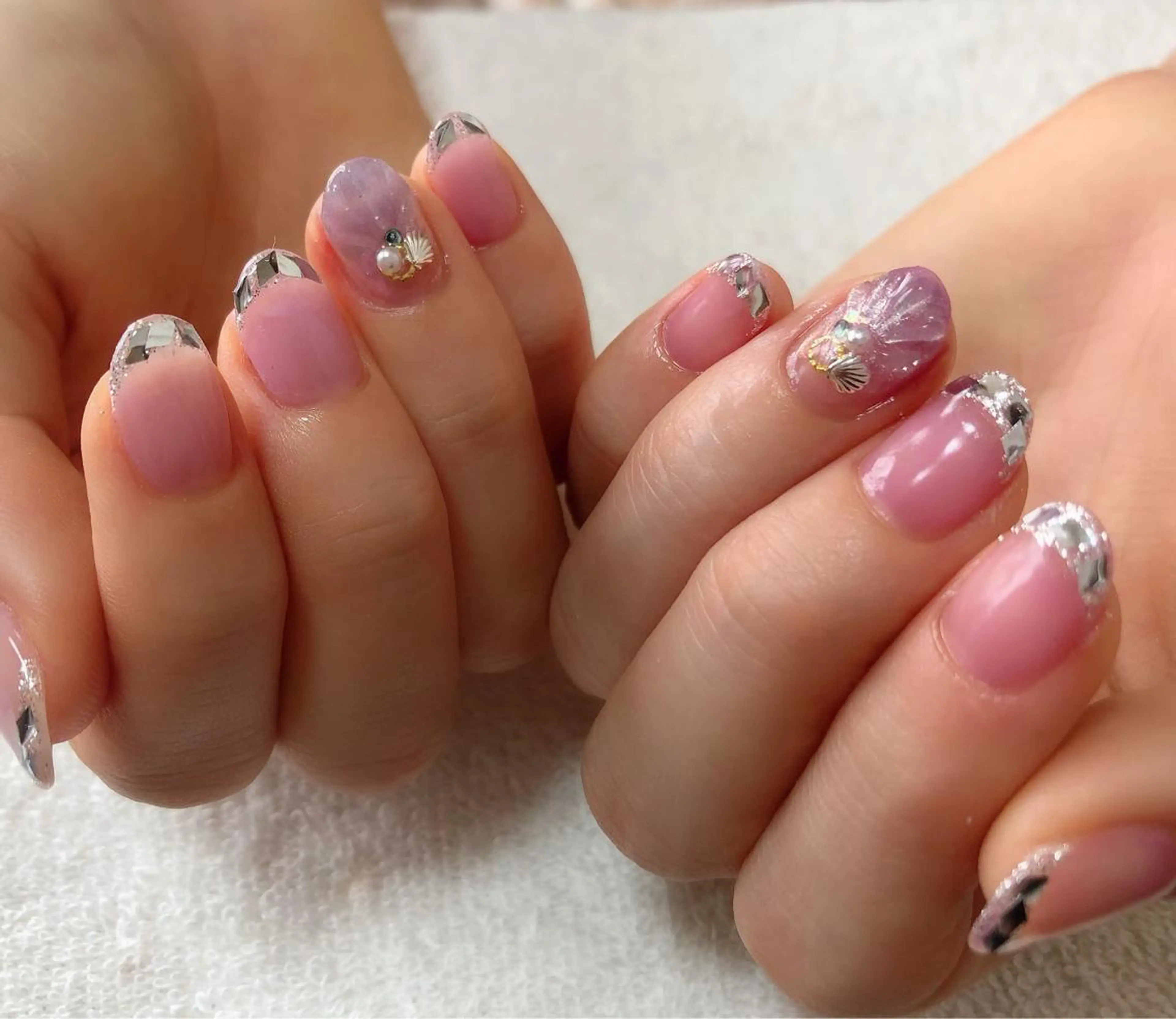 ネイル ハンドネイル t. yoshizawaのネイルデザイン