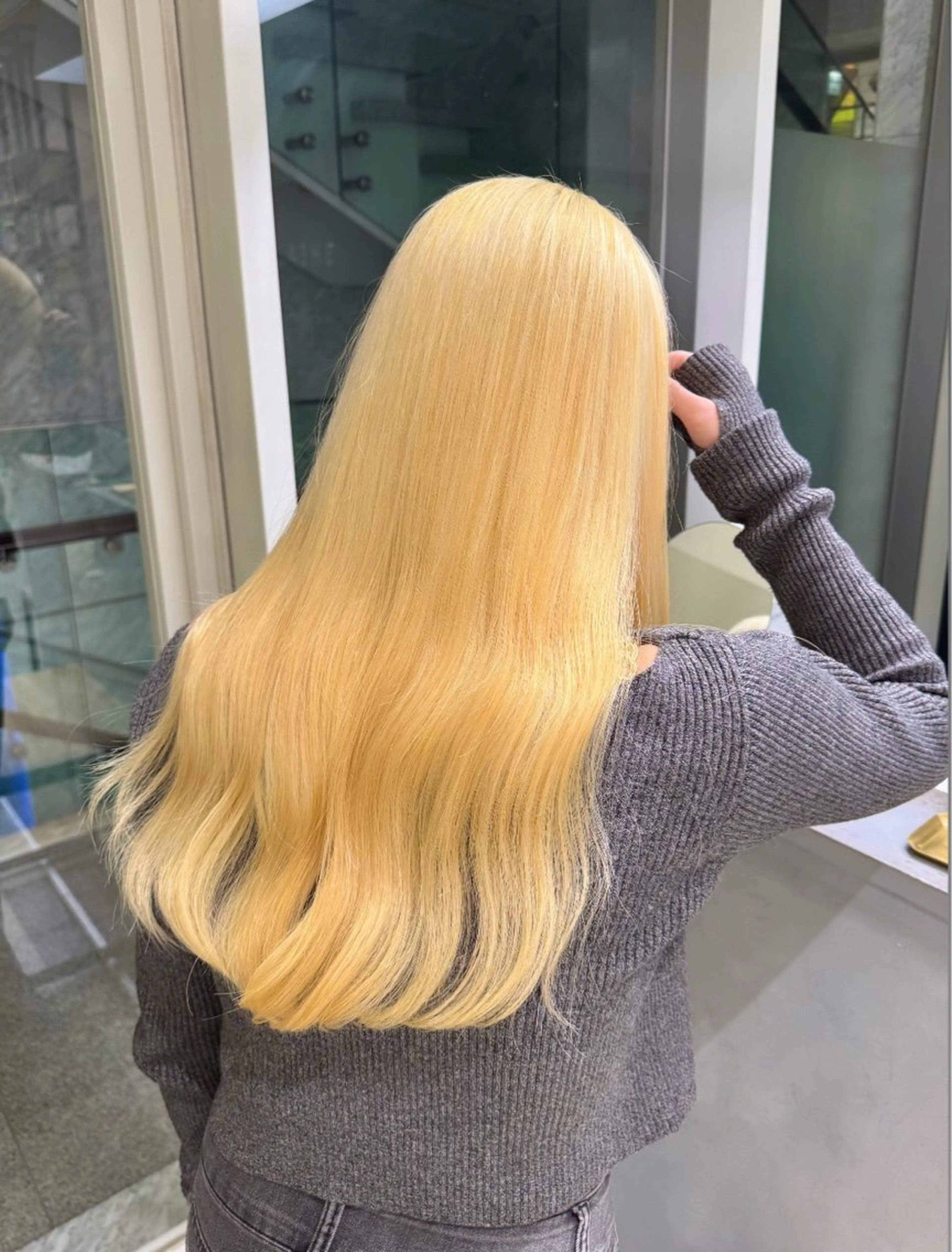 セミロング ryona🎀 /レイヤーカットのヘアスタイル