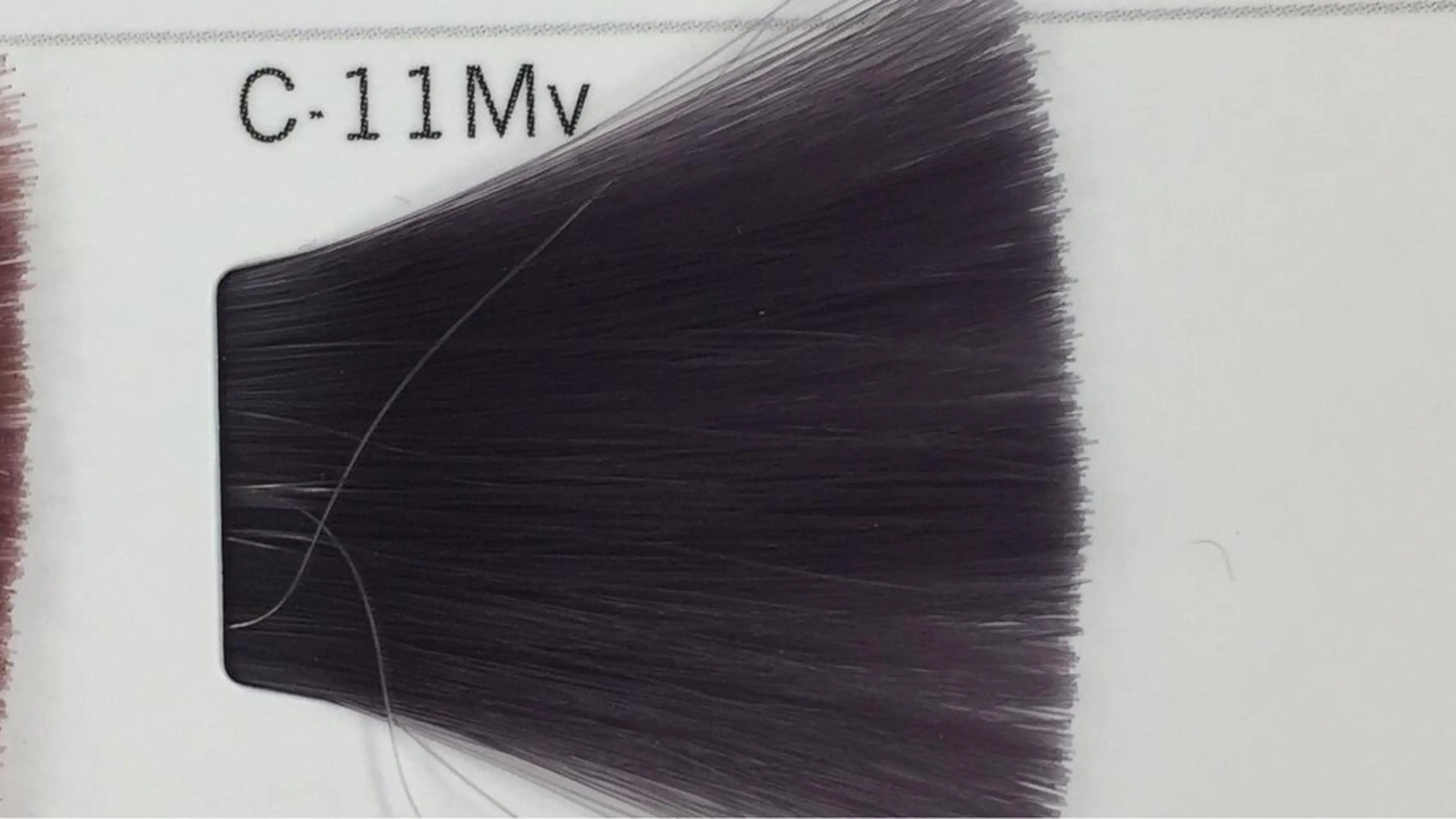 カラー 新島 美恵子のヘアスタイル