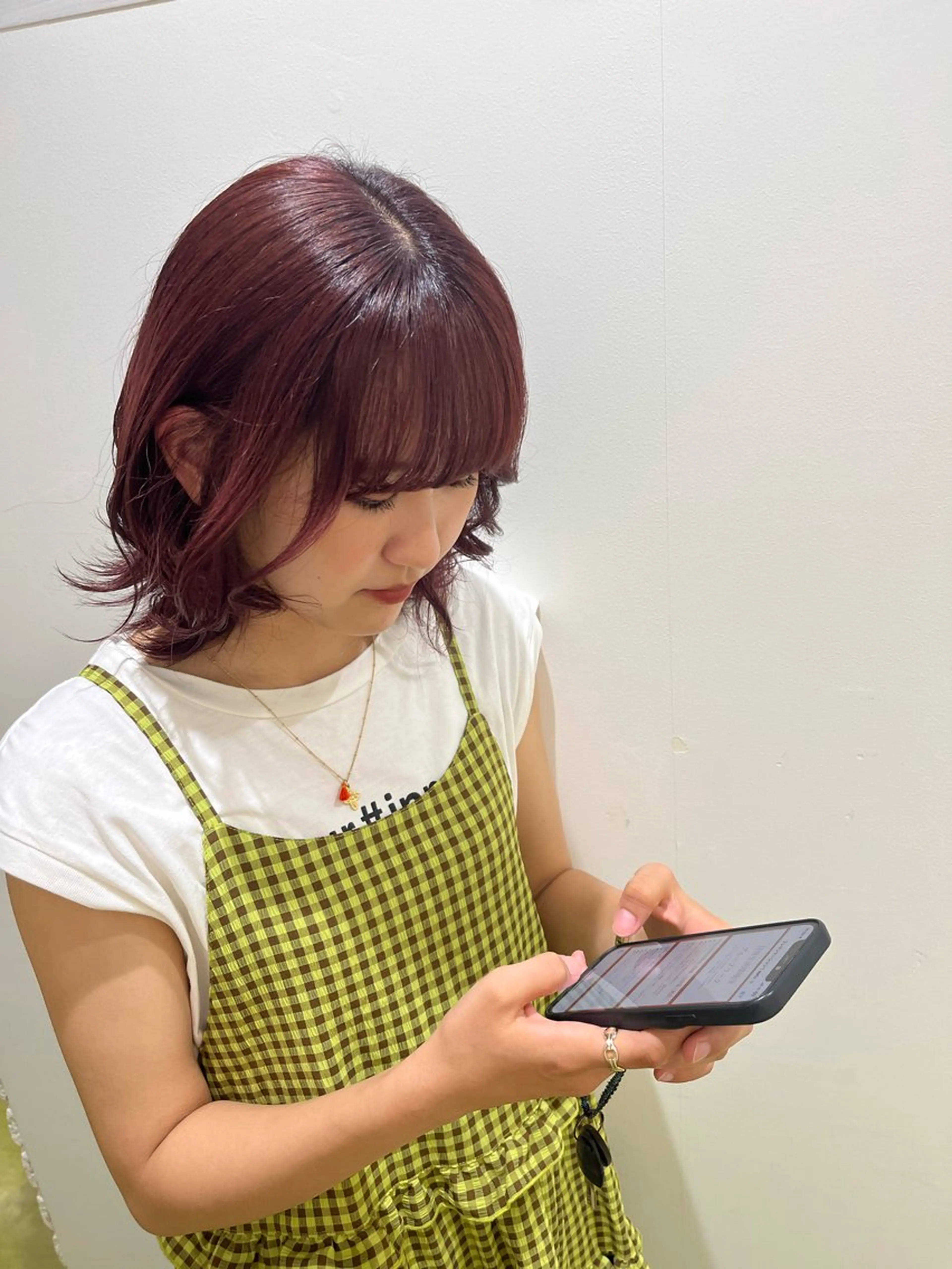 ショート レイヤーカット/ 艶カラー/YUKAのヘアスタイル