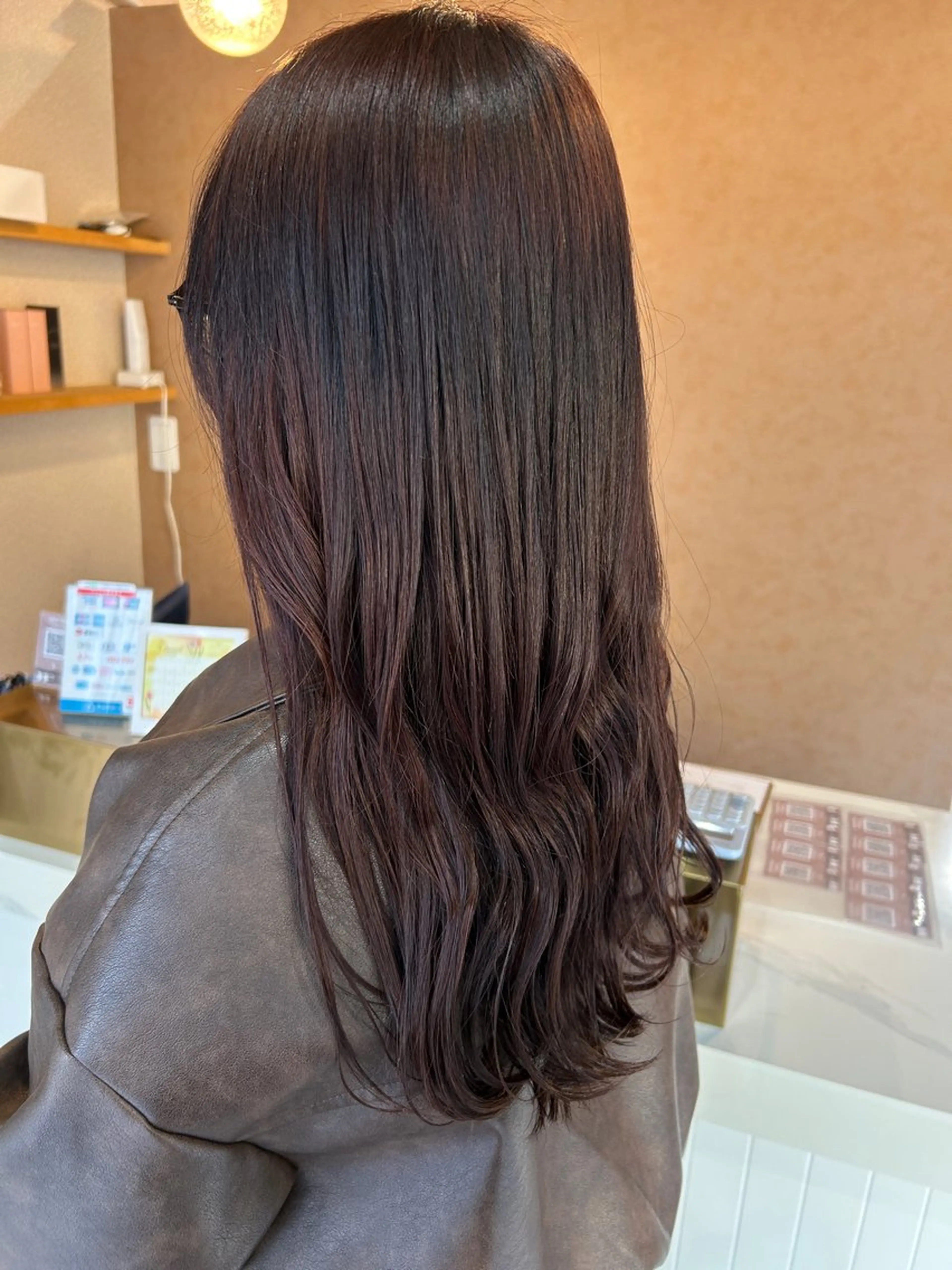 セミロング Splen deur所属・重岡 美月のヘアスタイル