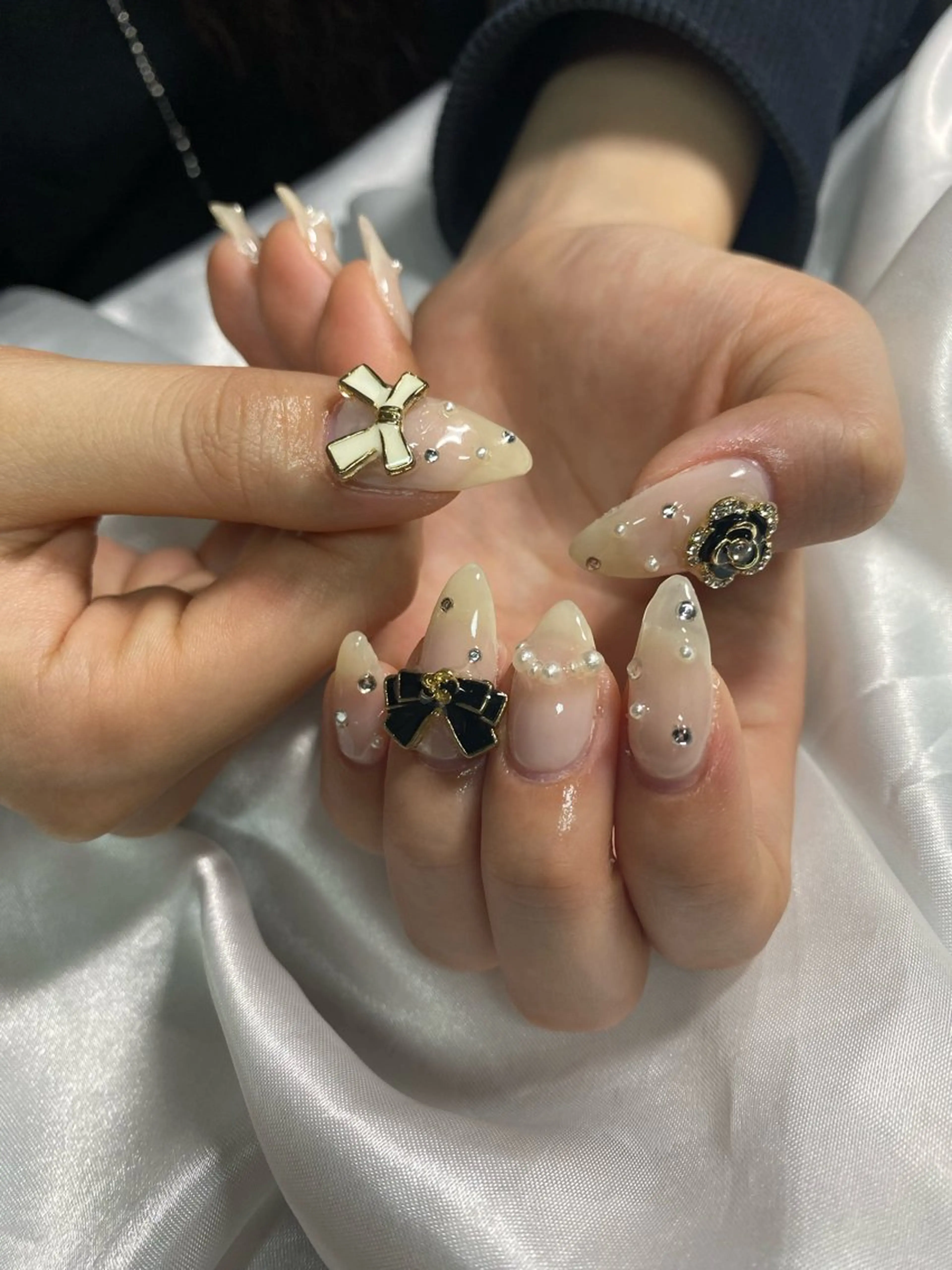 ネイル ハンドネイル デコパーツが得意♪ ネイル/眉毛/エステの眉毛・アイブロウイメージ