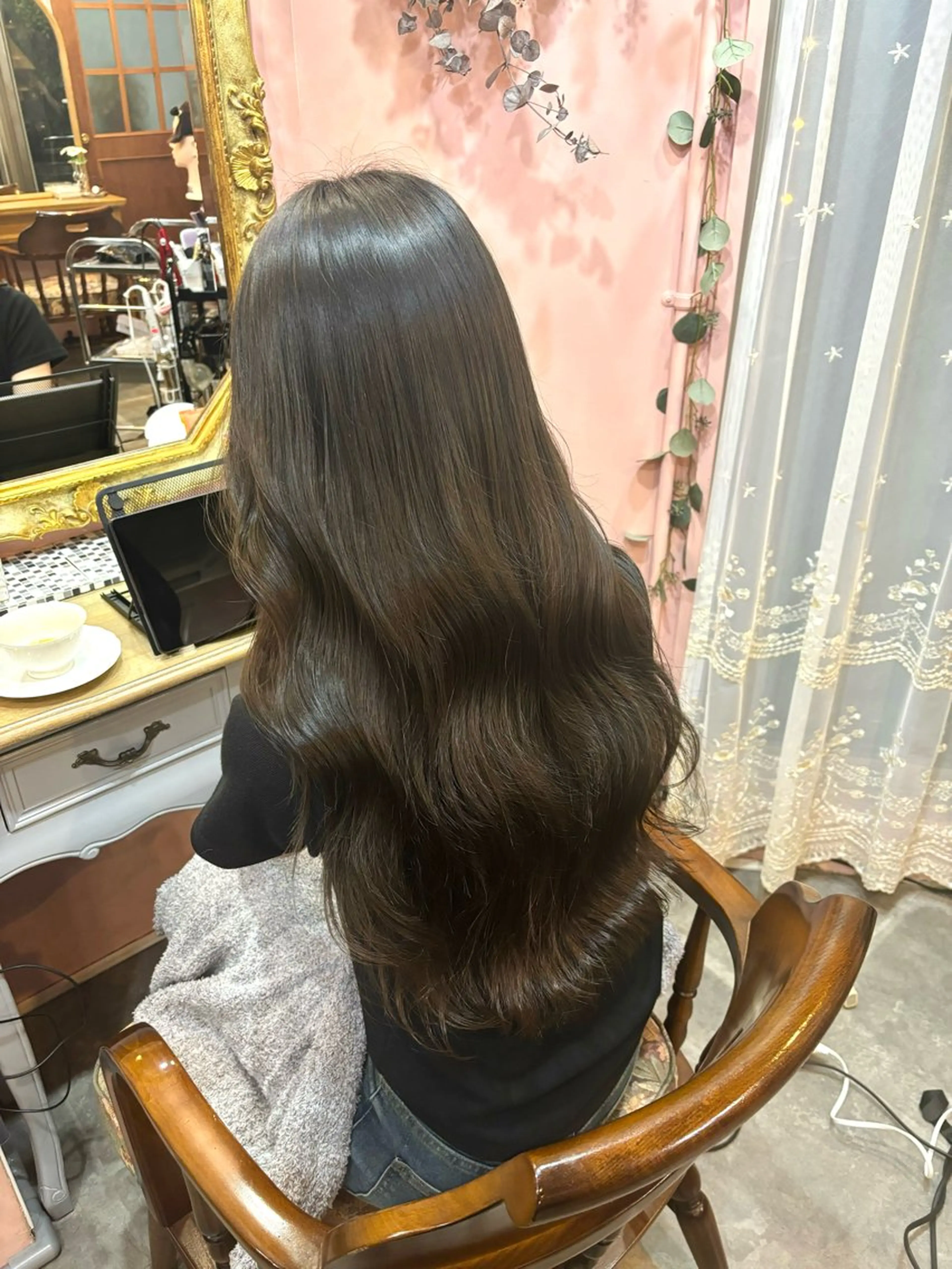 ロング カラー ベージュカラー オリーブベージュ YARD所属・住 真優/艶髪カラー /モデル様募集中✨のヘアスタイル