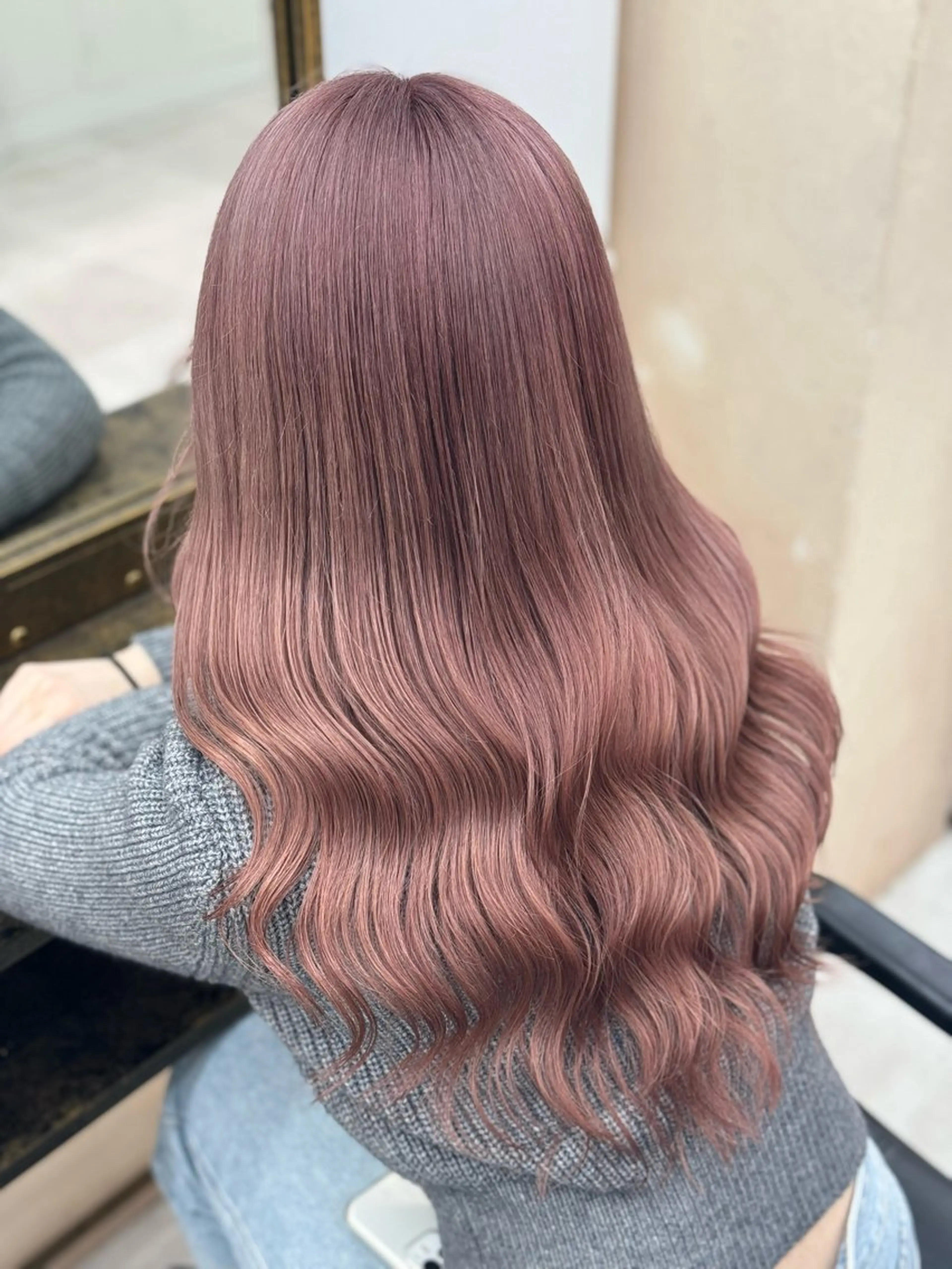 ロング カラー バレイヤージュ ブリーチ ハイトーンカラー エクステ レイヤーカット カット ヘアカラー トリートメント ショーヤ/ブリーチ /バレイヤージュのヘアスタイル