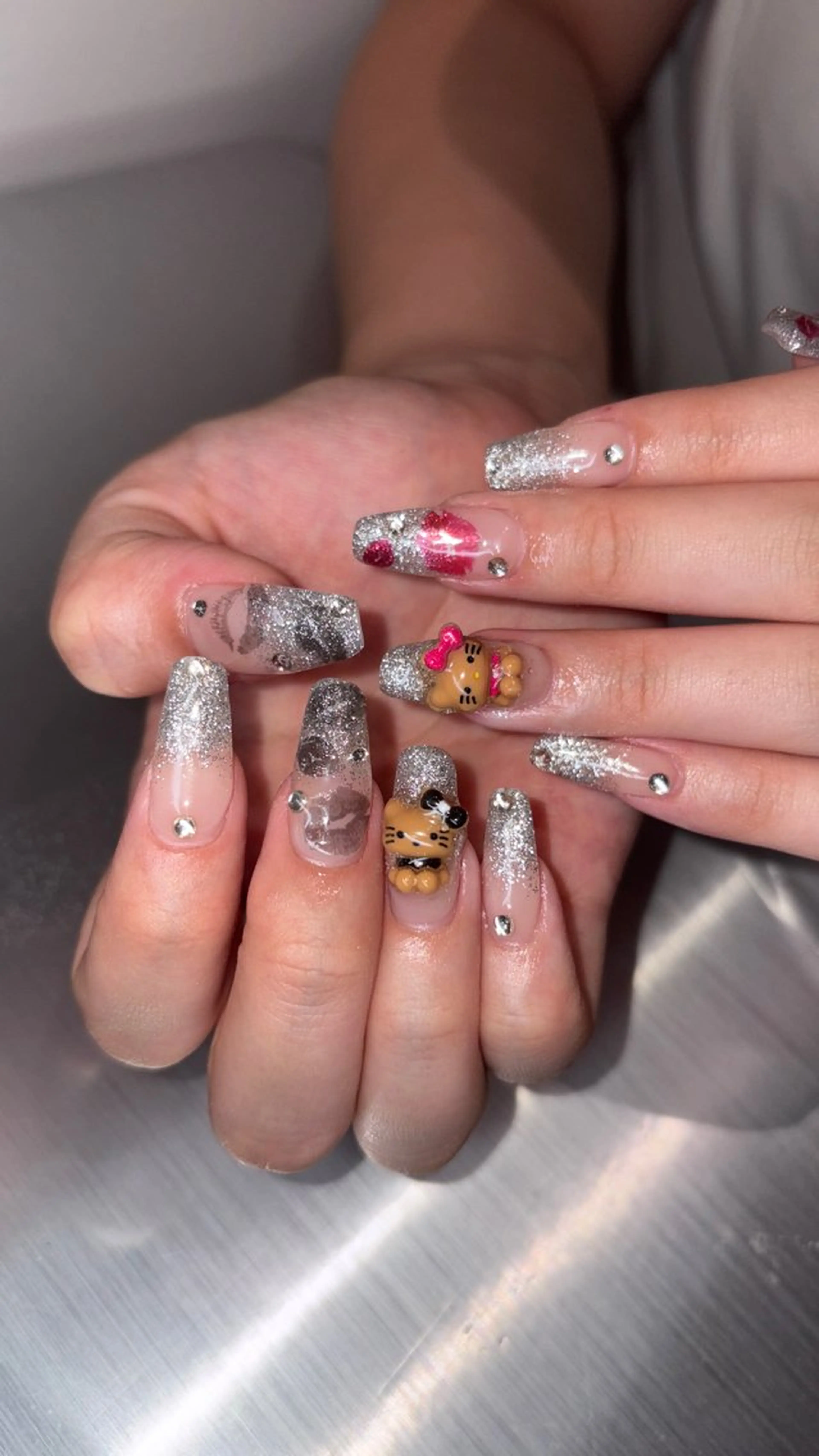 ネイル ハンドネイル 👽個性派ネイル🎀 komachiのマツエク・マツパデザイン