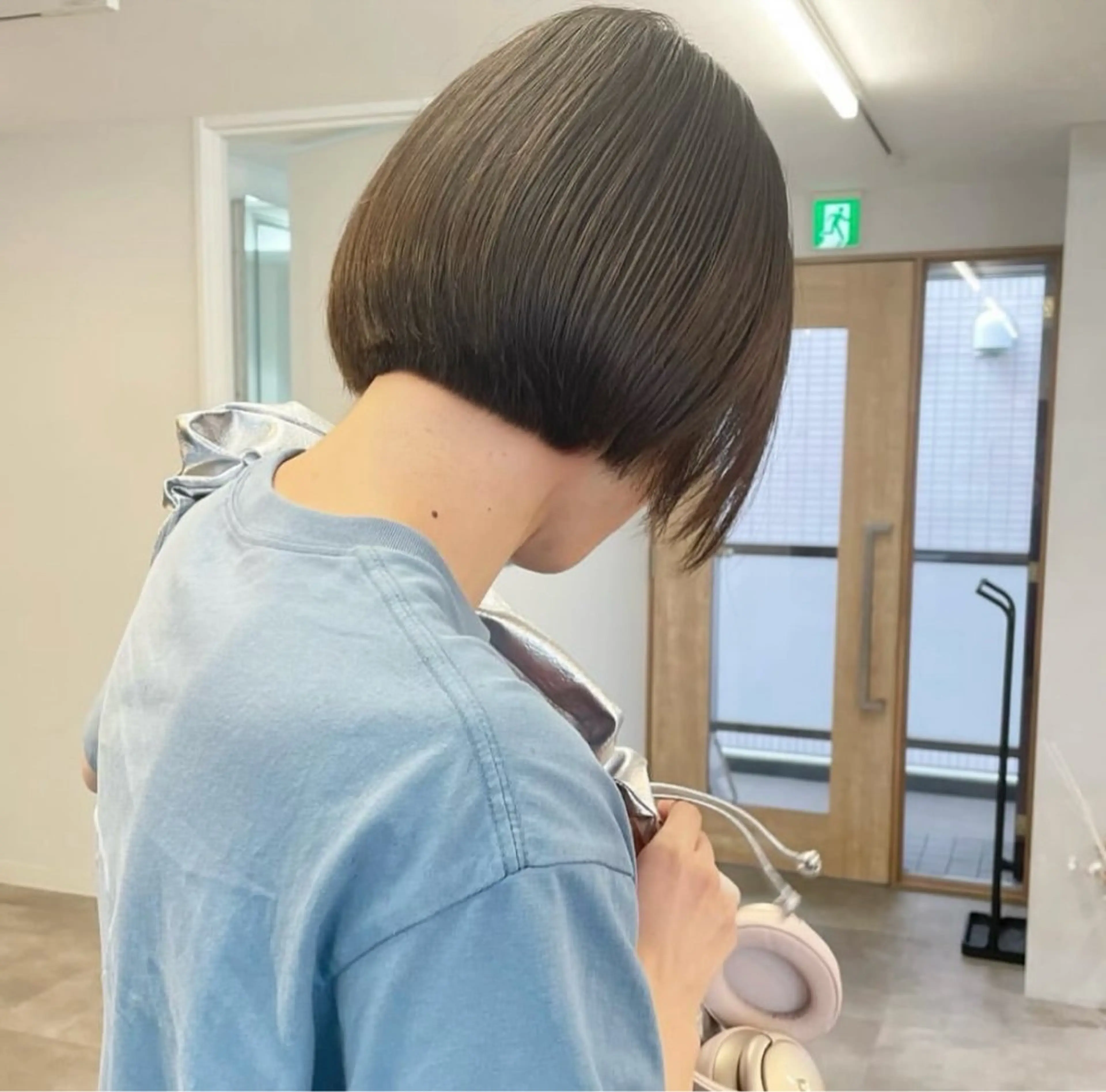 ショート カラー カット ヘアカラー トリートメント 🫧透明感カラー/ ボブ/小笠原汐海🪽のヘアスタイル