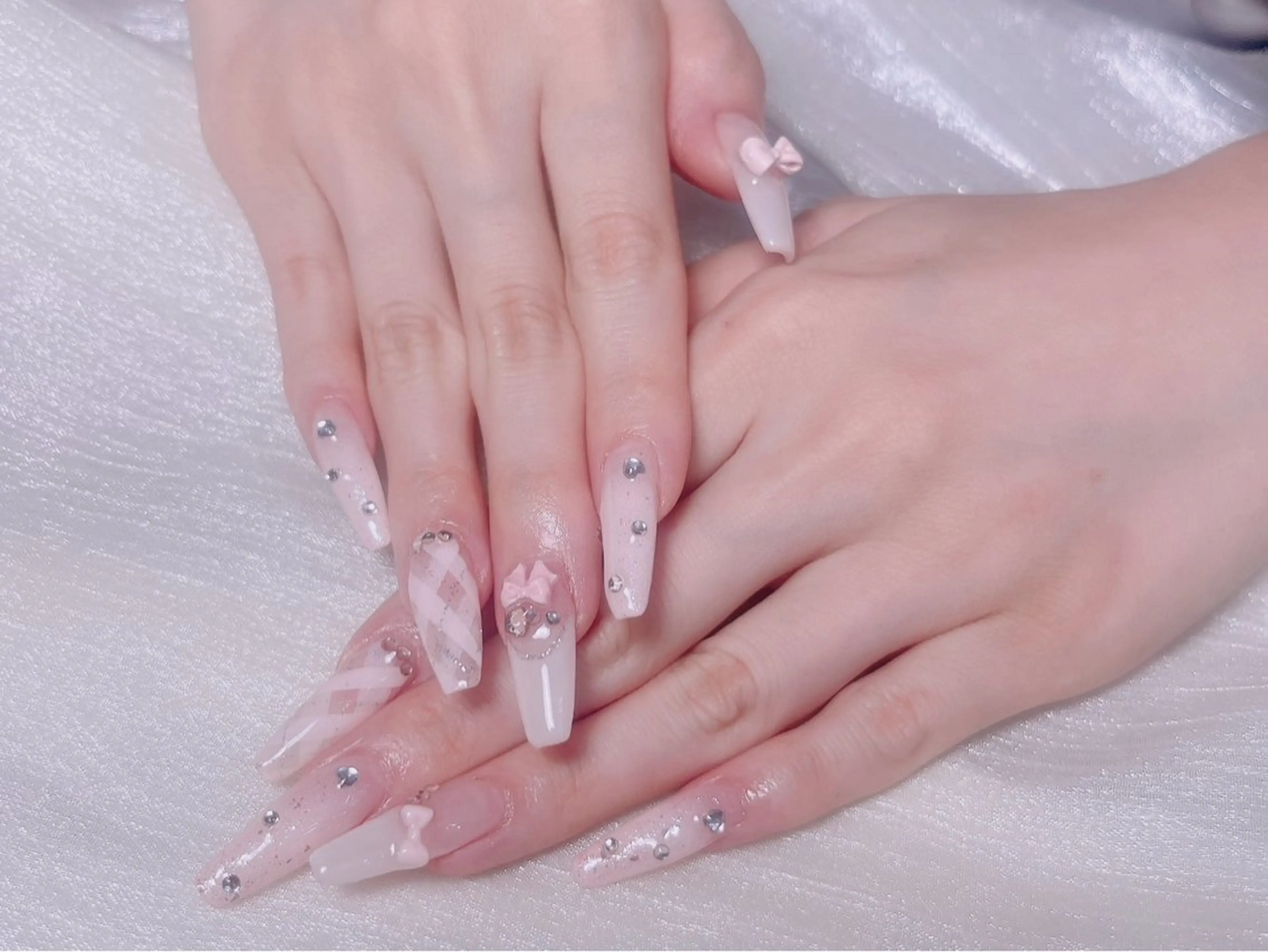 ネイル ハンドネイル ネイルサロン KARIのネイルデザイン